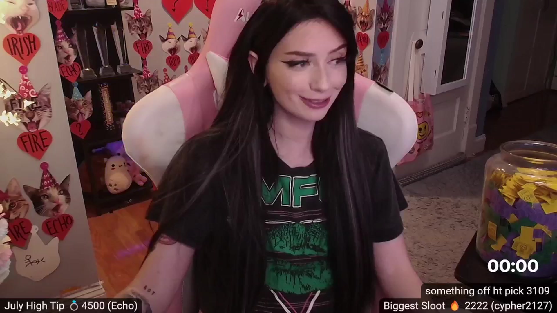 Gallery image thumbnail from BabeAriel's myfreecams stream on, 08/01/2024, 03:31 image 14 of 20