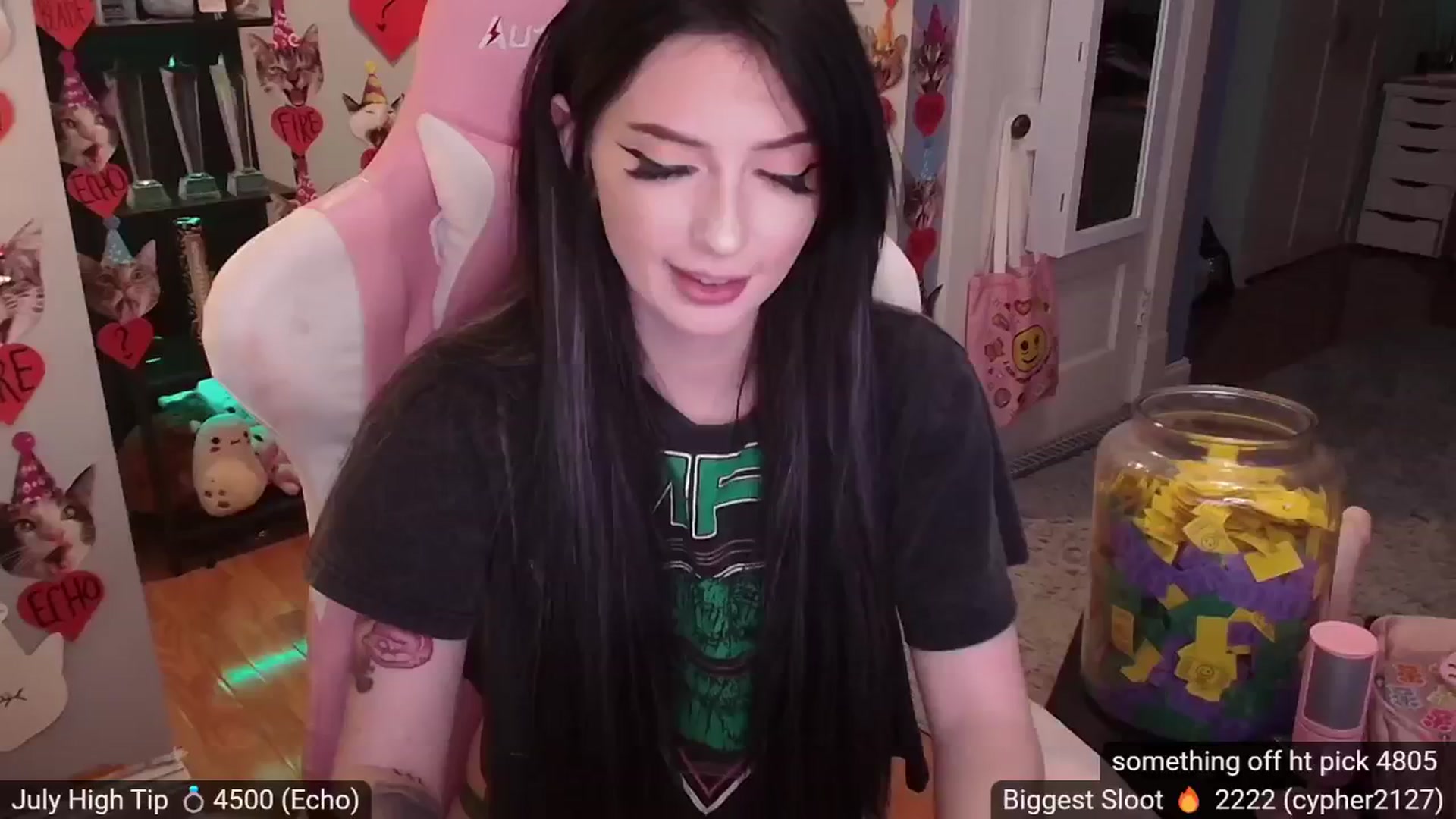 Gallery image thumbnail from BabeAriel's myfreecams stream on, 08/01/2024, 03:31 image 1 of 20