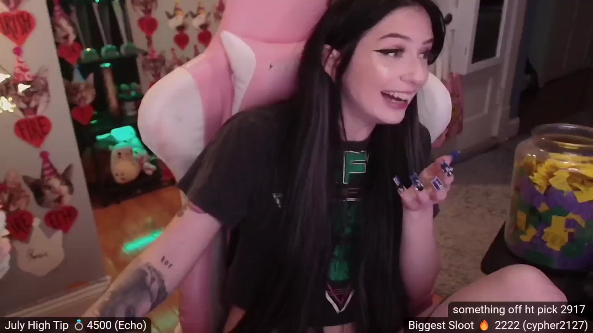 Gallery image thumbnail from BabeAriel's myfreecams stream on, 08/01/2024, 04:54 image 4 of 20