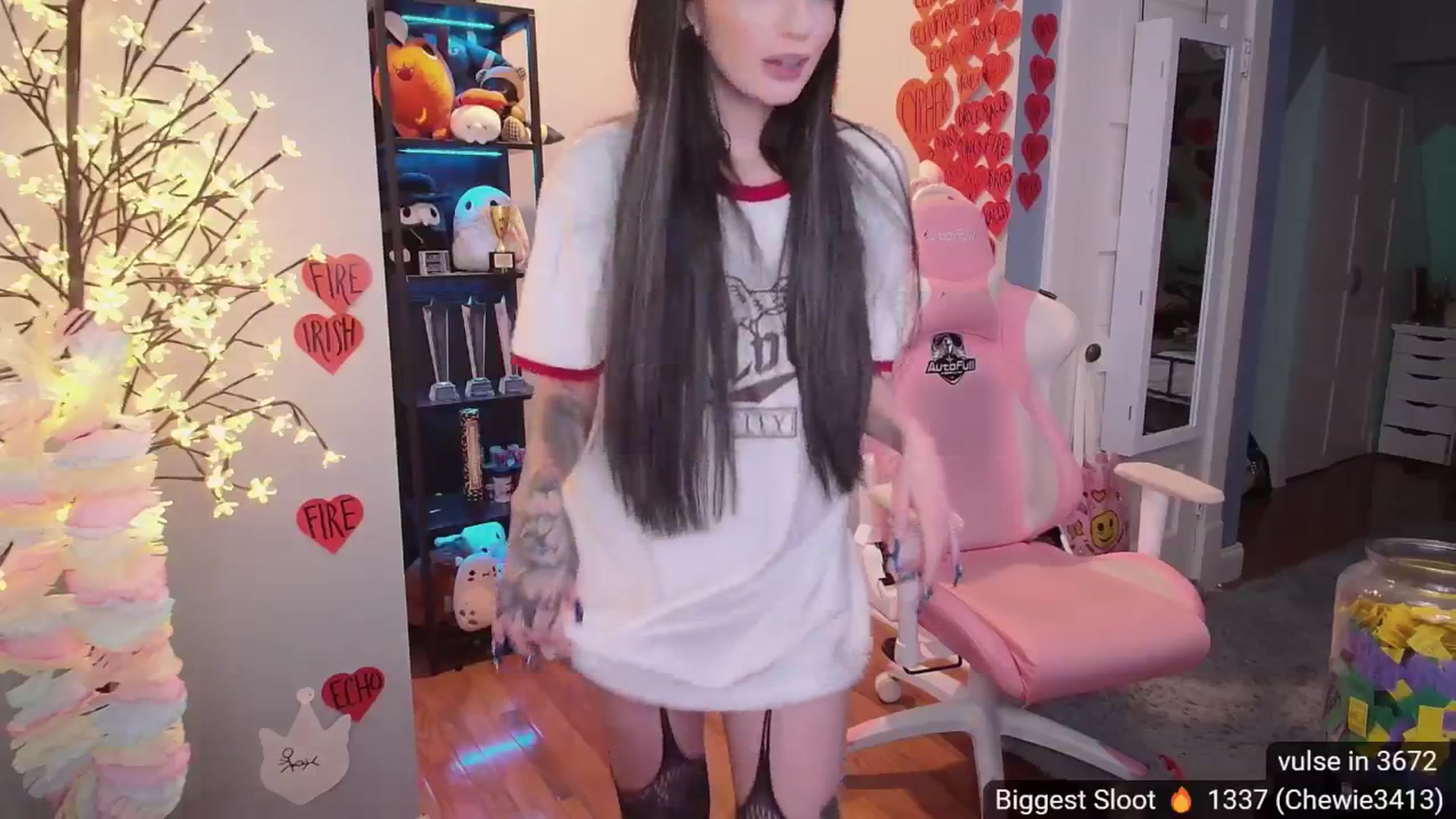 Gallery image thumbnail from BabeAriel's myfreecams stream on, 08/02/2024, 05:15 image 8 of 20