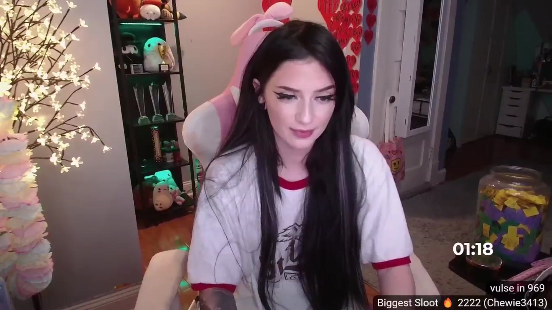 Gallery image thumbnail from BabeAriel's myfreecams stream on, 08/02/2024, 05:15 image 18 of 20