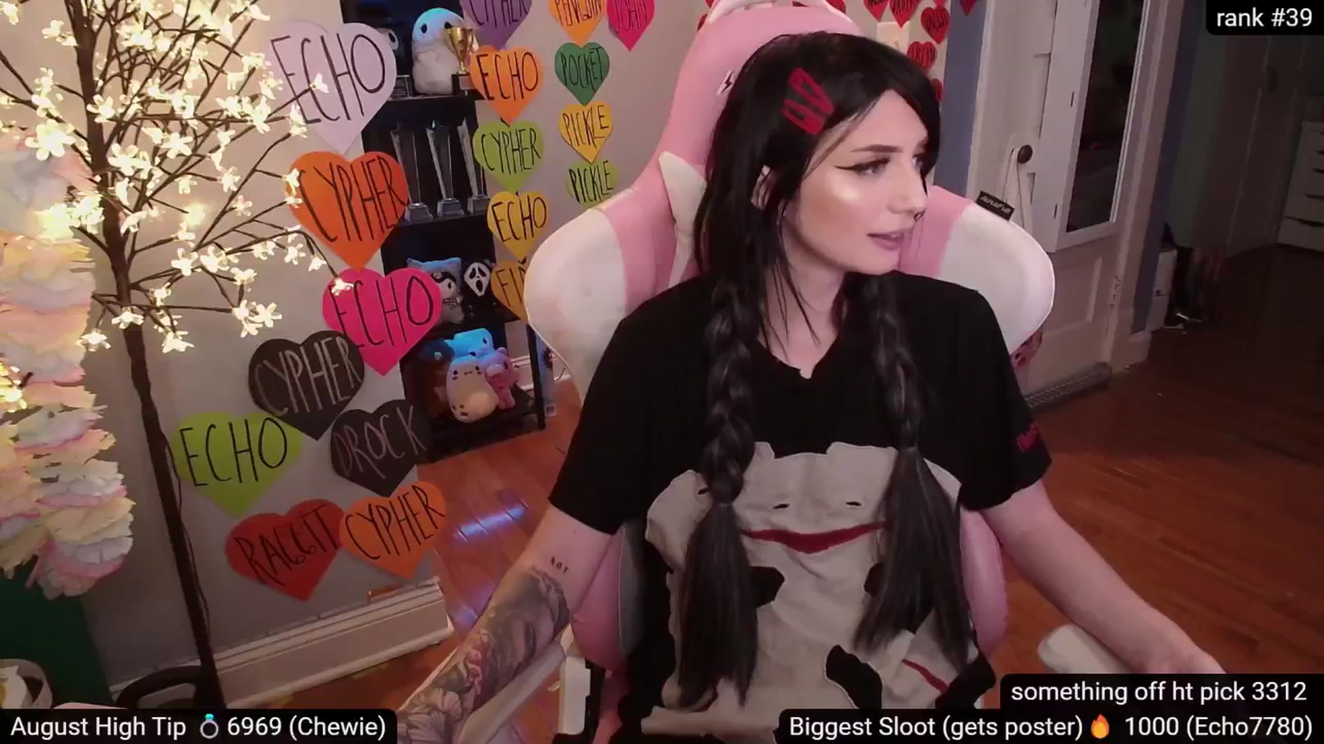 Gallery image thumbnail from BabeAriel's myfreecams stream on, 08/16/2024, 01:42 image 13 of 20