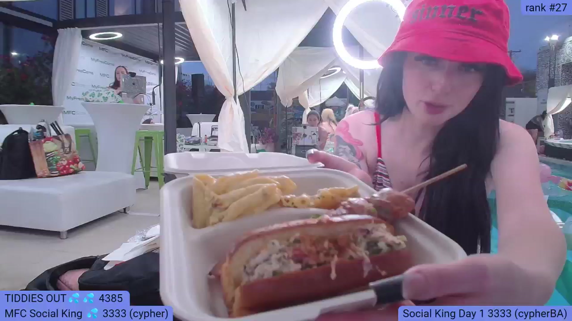 Gallery image thumbnail from BabeAriel's myfreecams stream on, 09/24/2024, 03:33 image 12 of 20