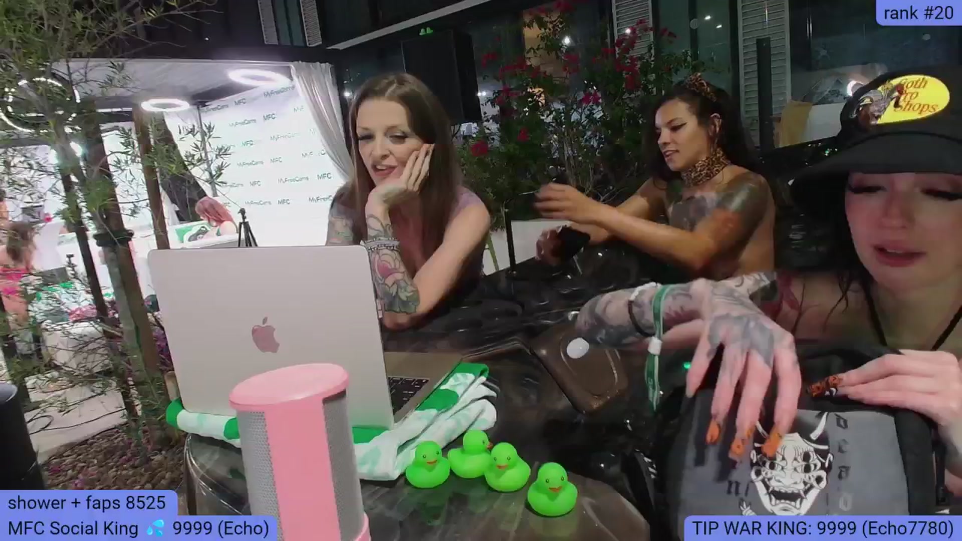 Gallery image thumbnail from BabeAriel's myfreecams stream on, 09/25/2024, 05:09 image 9 of 20