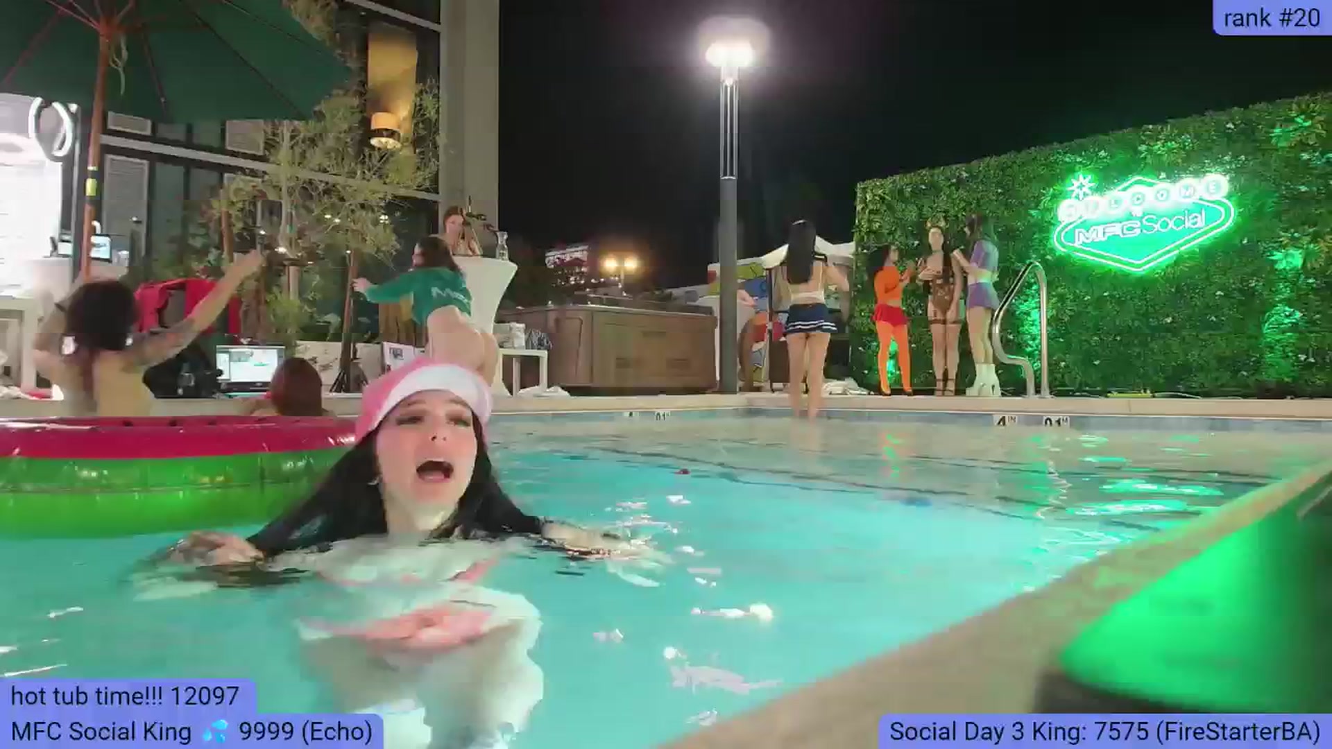 Gallery image thumbnail from BabeAriel's myfreecams stream on, 09/26/2024, 04:12 image 15 of 20