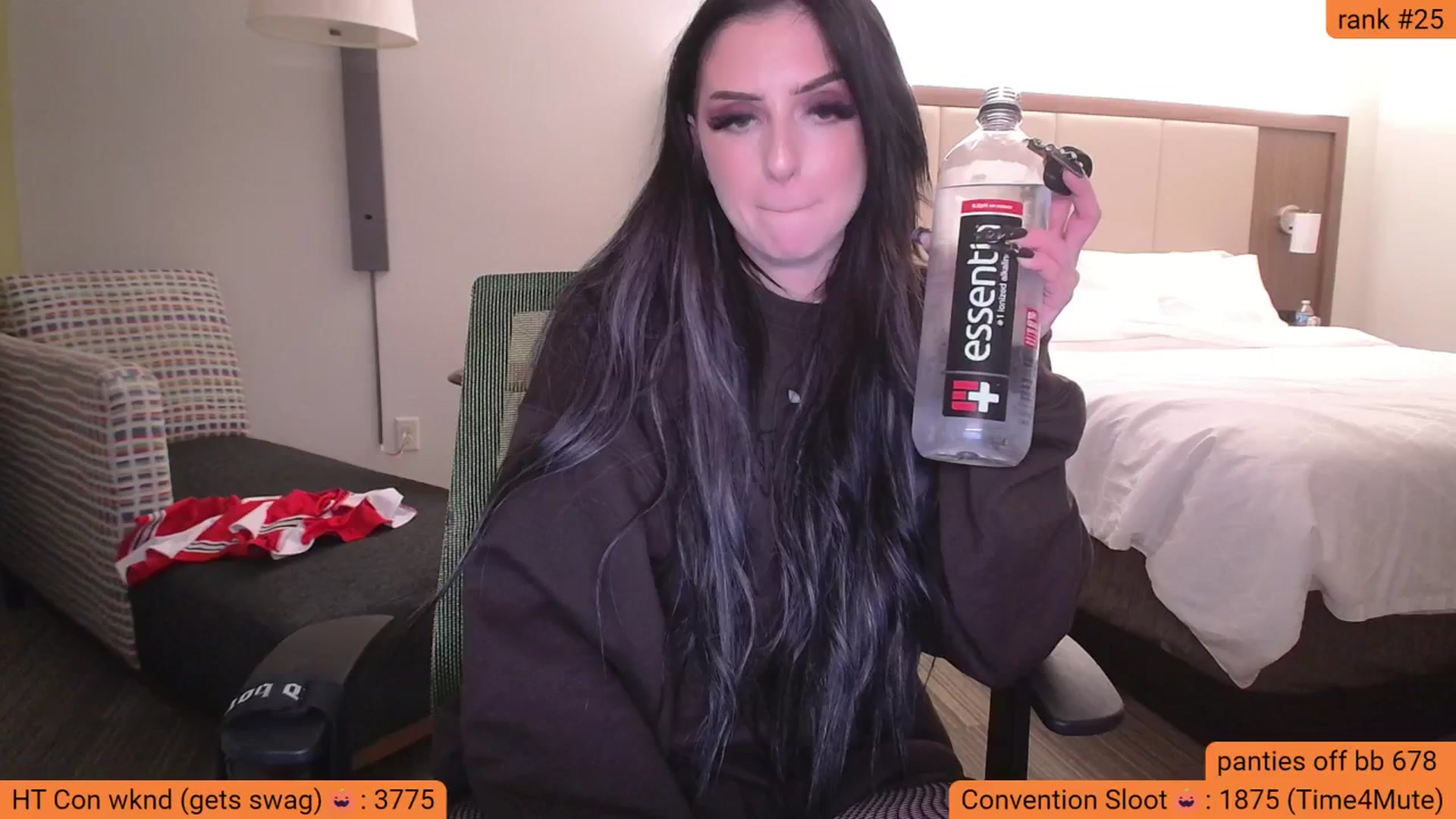 Gallery image thumbnail from BabeAriel's myfreecams stream on, 10/26/2024, 06:32 image 14 of 20