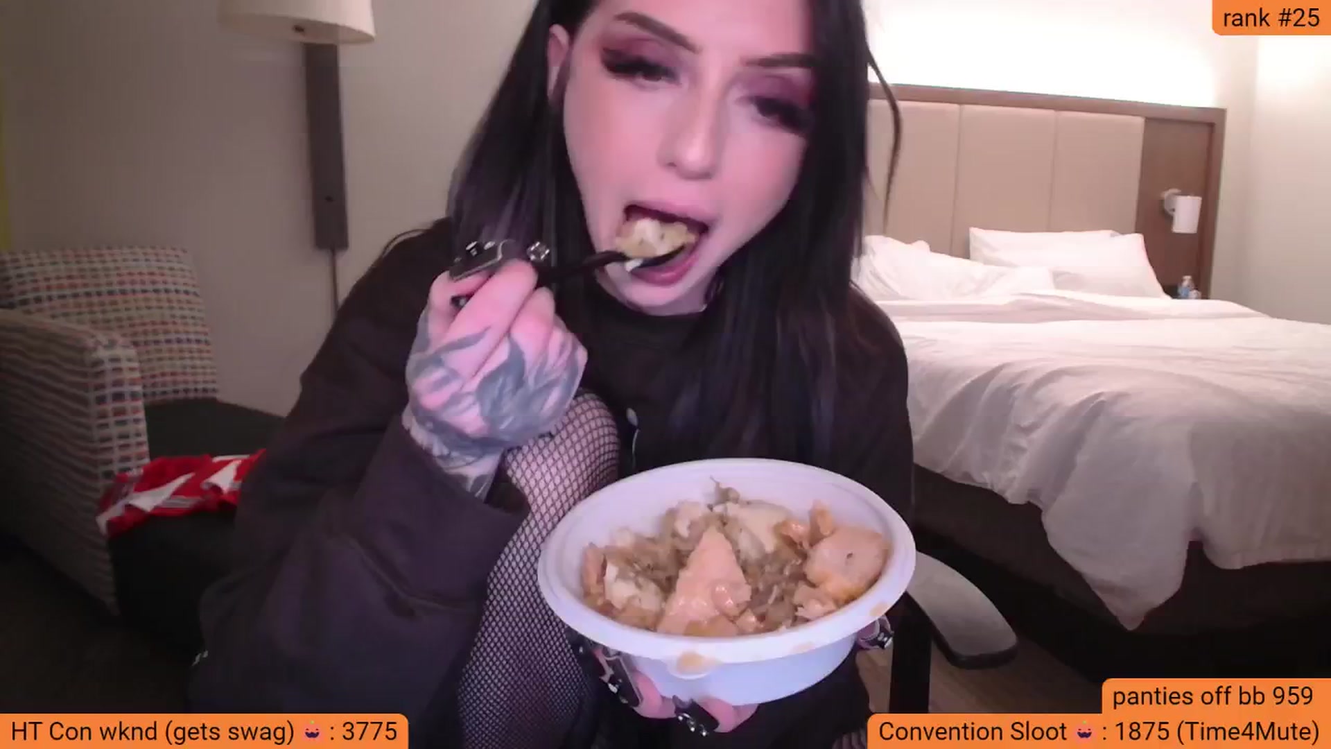 Gallery image thumbnail from BabeAriel's myfreecams stream on, 10/26/2024, 06:32 image 3 of 20