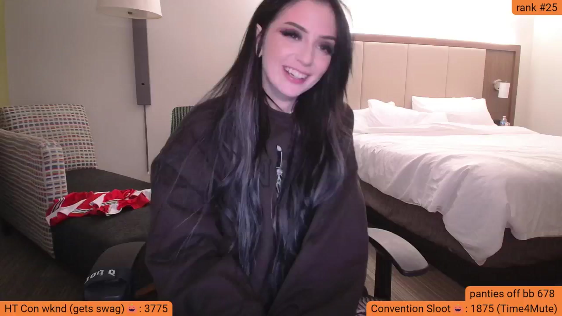 Gallery image thumbnail from BabeAriel's myfreecams stream on, 10/26/2024, 06:32 image 19 of 20