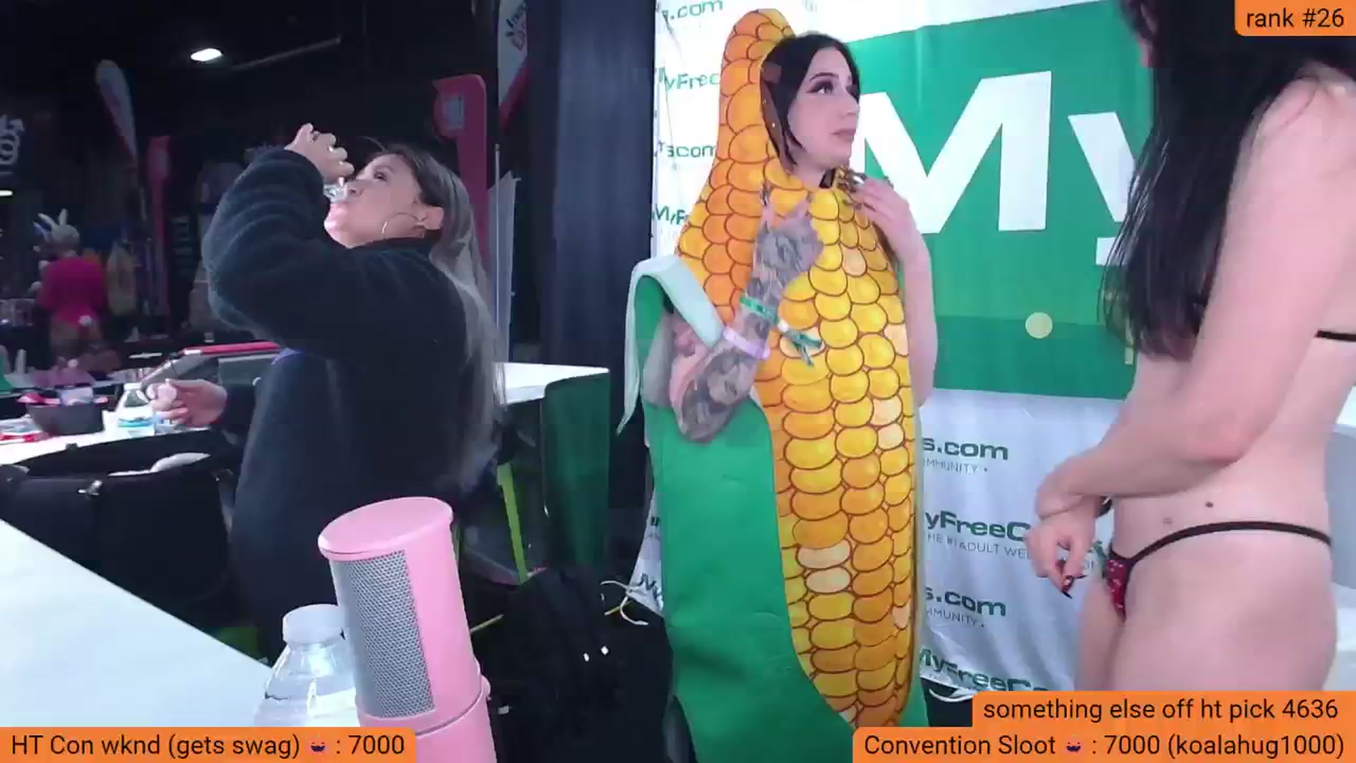 Gallery image thumbnail from BabeAriel's myfreecams stream on, 10/27/2024, 02:01 image 14 of 20