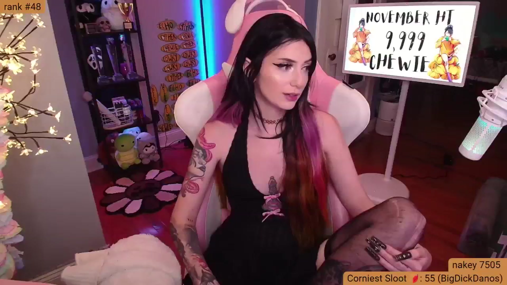 Gallery image thumbnail from BabeAriel's myfreecams stream on, 11/20/2024, 07:31 image 1 of 20