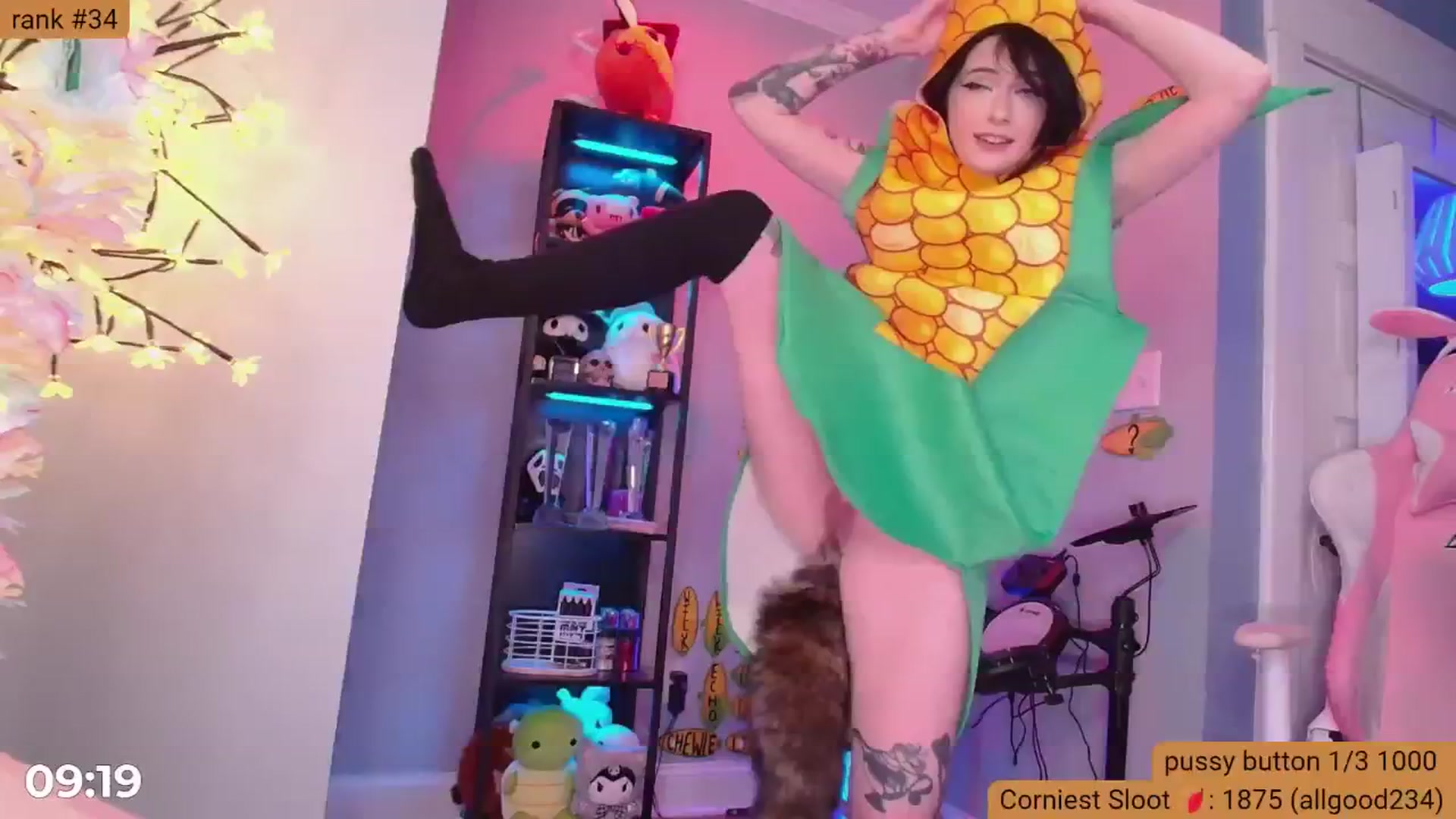 Gallery image thumbnail from BabeAriel's myfreecams stream on, 11/30/2024, 03:20 image 6 of 20