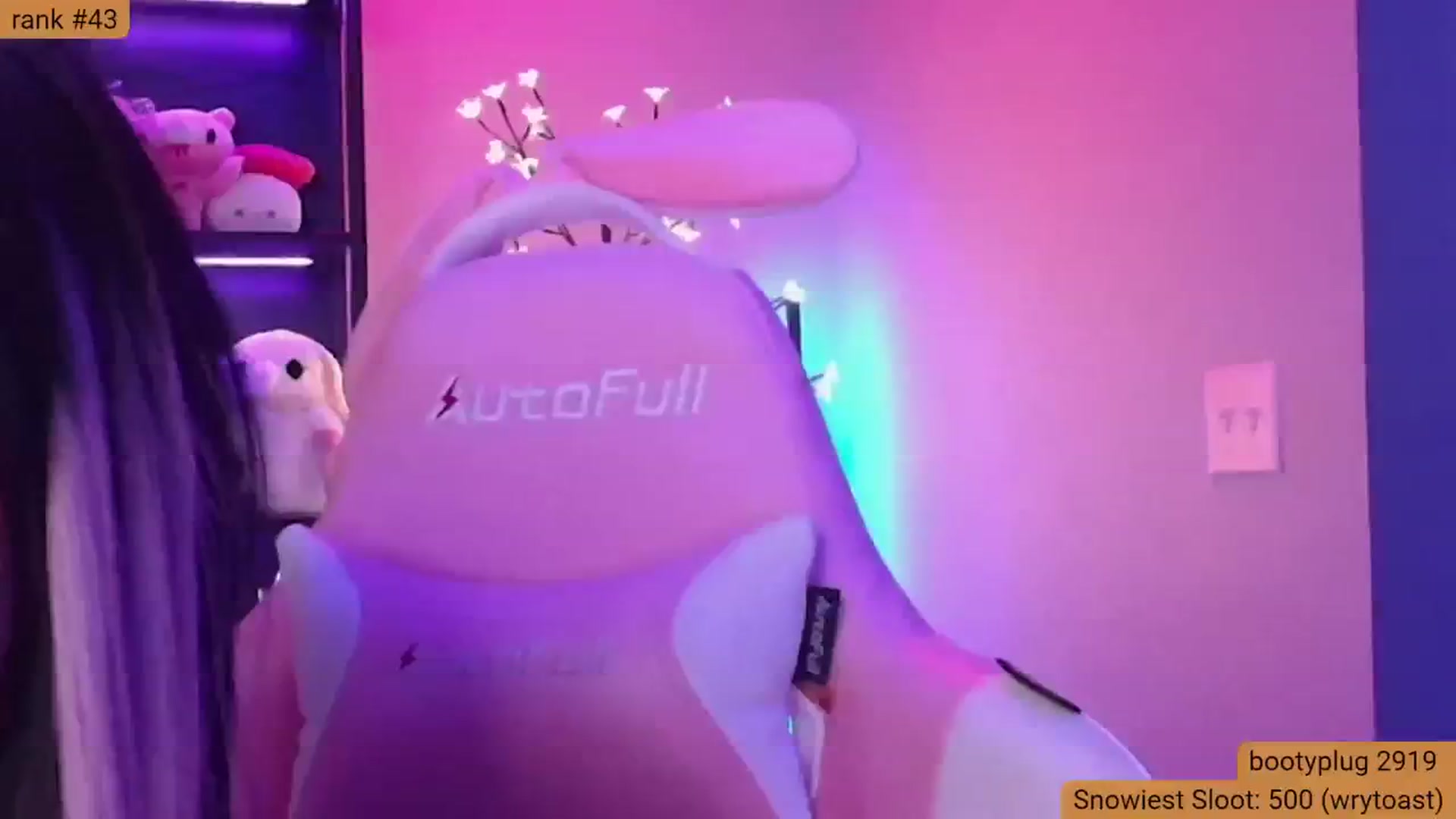 Gallery image thumbnail from BabeAriel's myfreecams stream on, 01/13/2025, 04:58 image 13 of 20