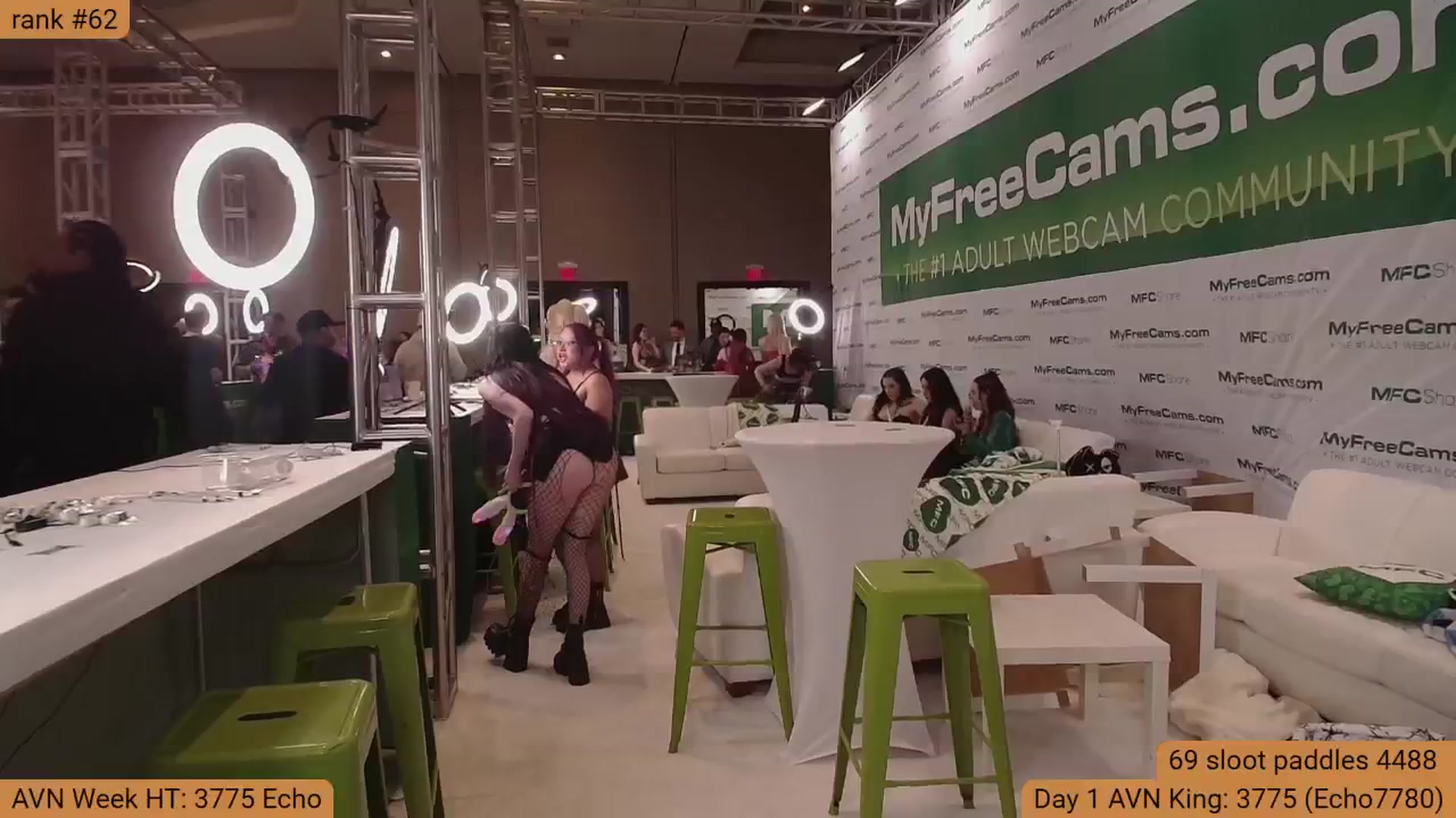 Gallery image thumbnail from BabeAriel's myfreecams stream on, 01/23/2025, 03:46 image 18 of 20