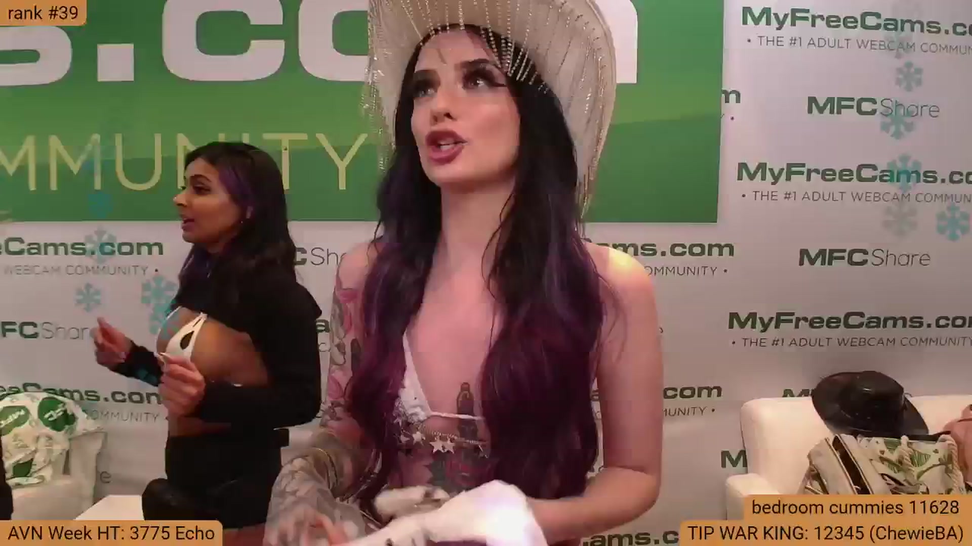 Gallery image thumbnail from BabeAriel's myfreecams stream on, 01/25/2025, 01:27 image 13 of 20