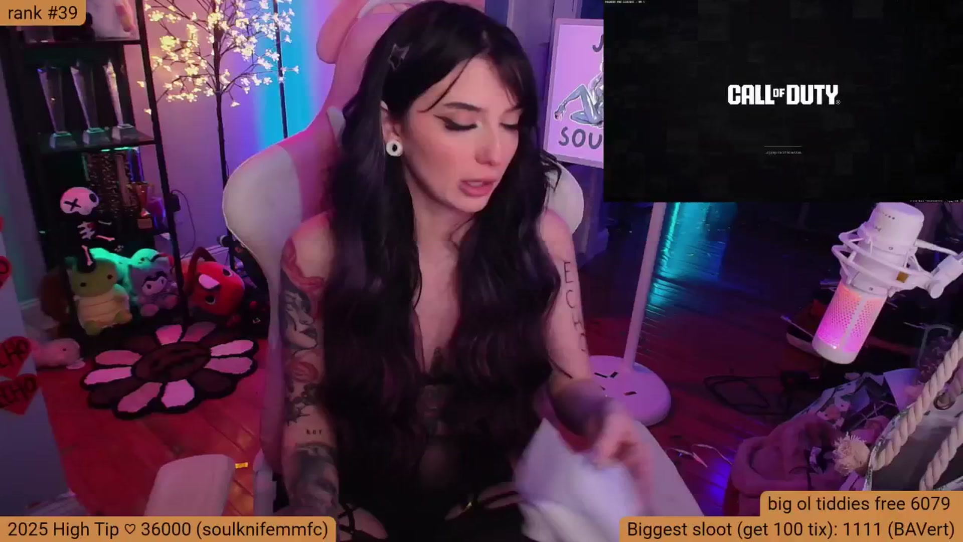 Gallery image thumbnail from BabeAriel's myfreecams stream on, 02/01/2025, 04:20 image 17 of 20