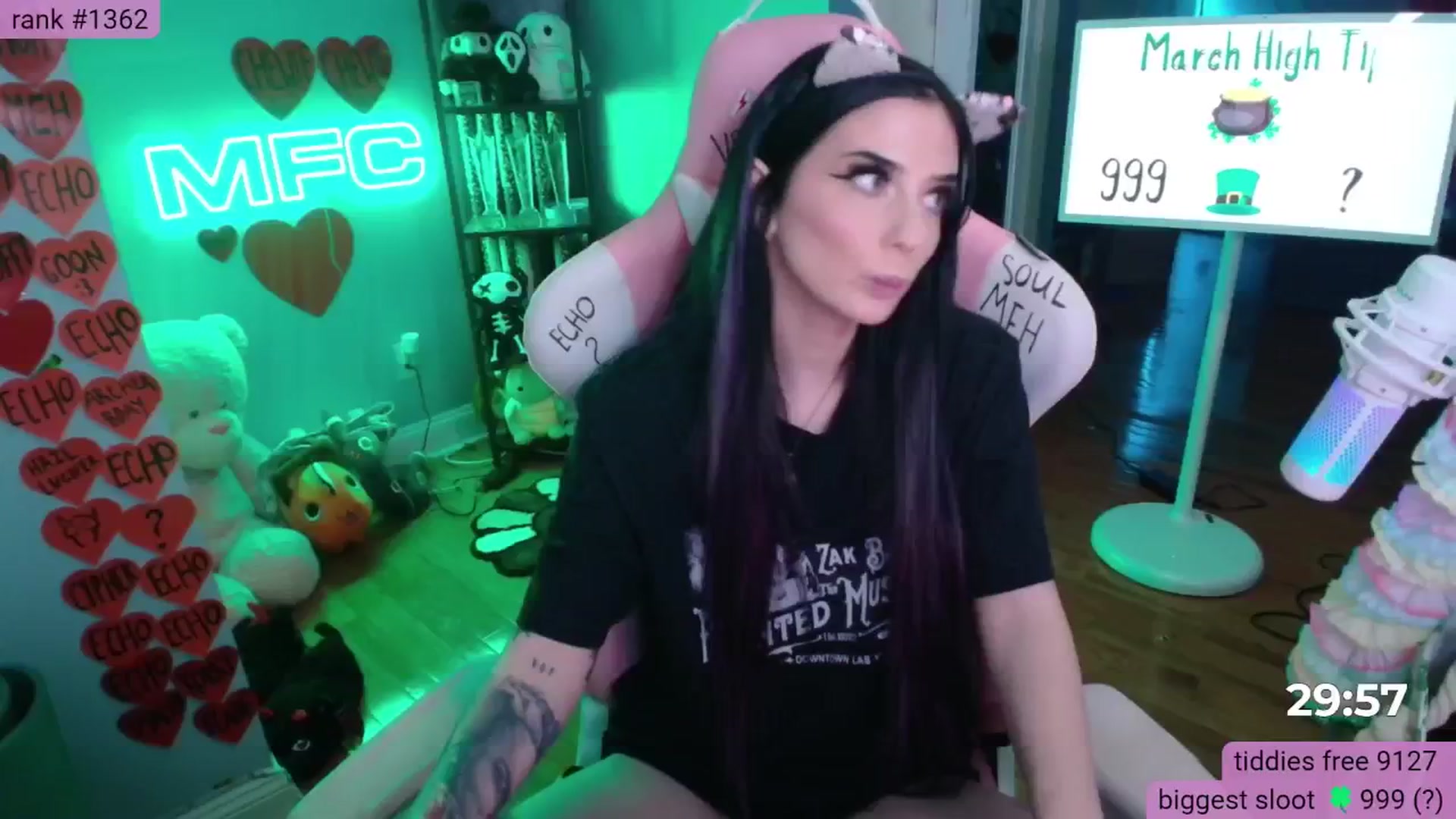 Gallery image thumbnail from BabeAriel's myfreecams stream on, 03/03/2025, 07:42 image 4 of 20