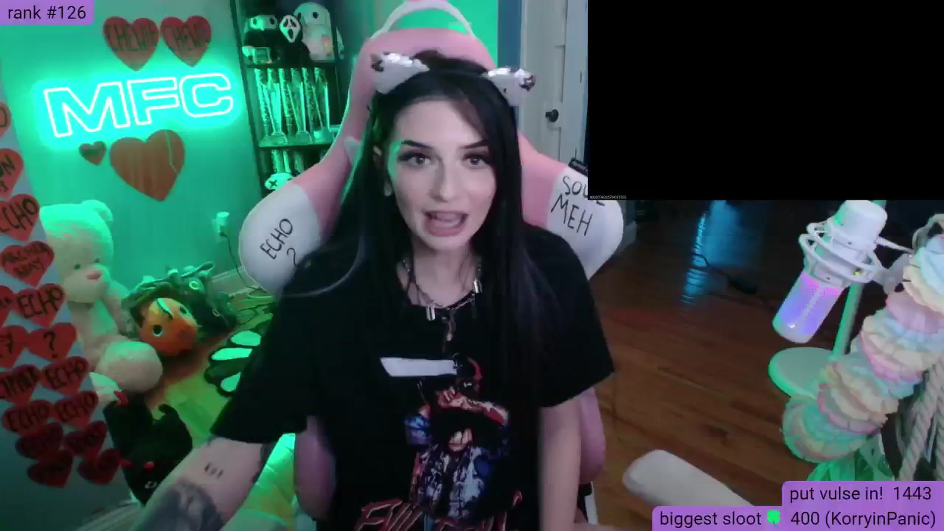 Gallery image thumbnail from BabeAriel's myfreecams stream on, 03/05/2025, 04:19 image 15 of 20