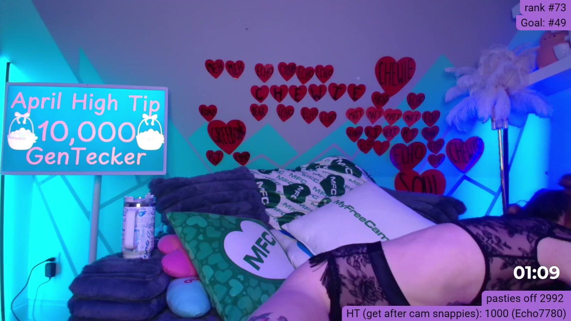 Gallery image thumbnail from BabeAriel's myfreecams stream on, 04/27/2025, 04:06 image 10 of 20