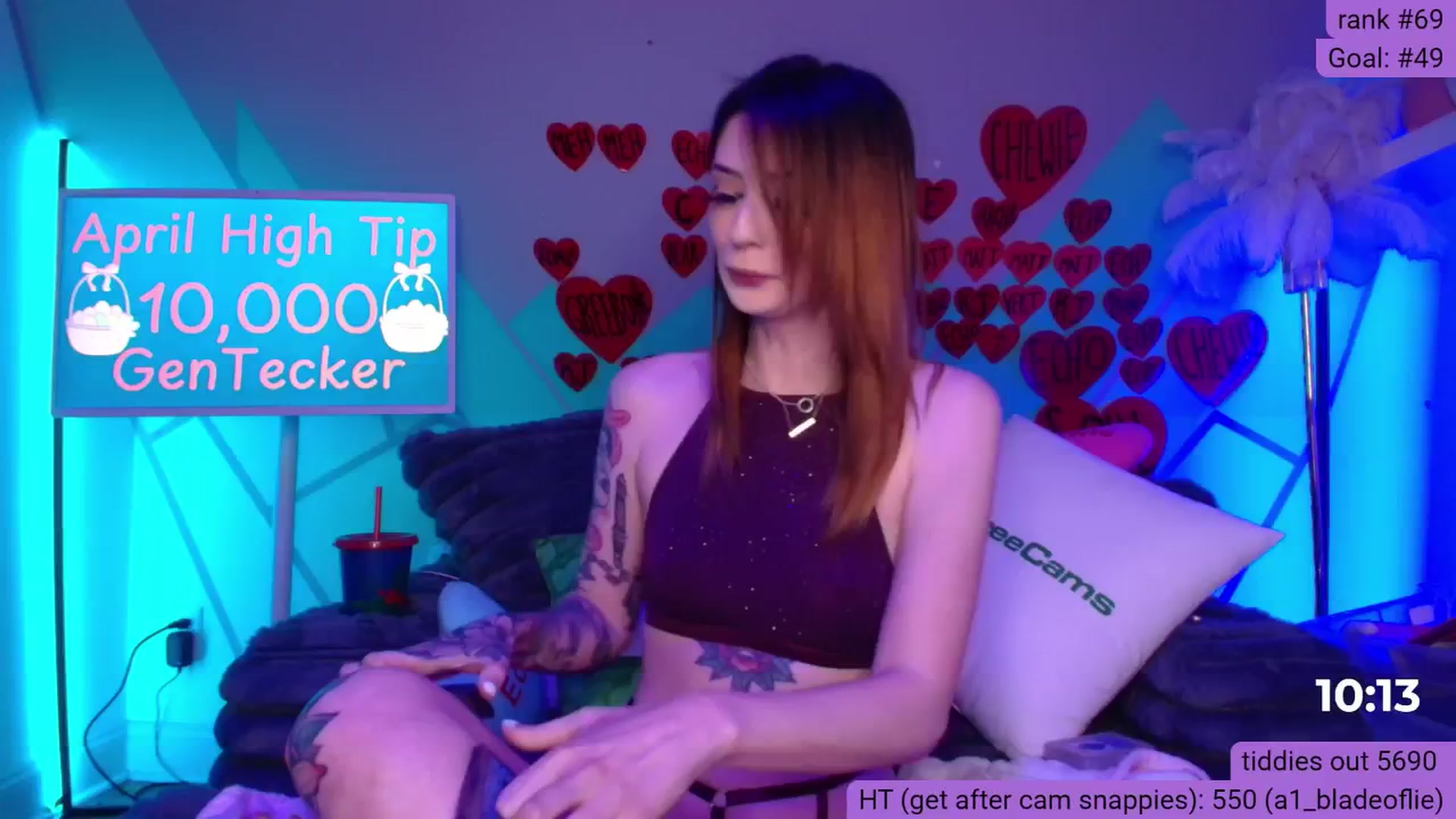 Gallery image thumbnail from BabeAriel's myfreecams stream on, 04/28/2025, 02:38 image 11 of 20
