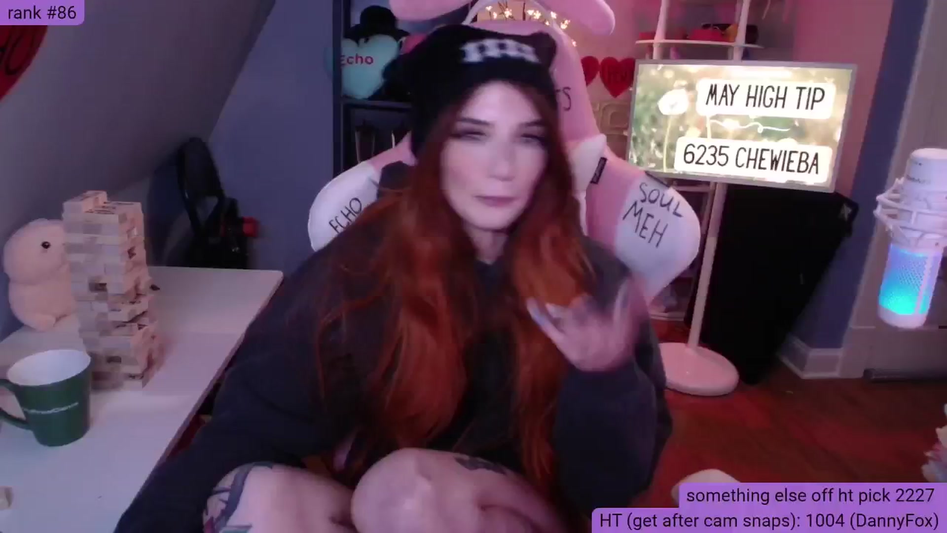 Gallery image thumbnail from BabeAriel's myfreecams stream on, 05/15/2025, 04:33 image 11 of 20