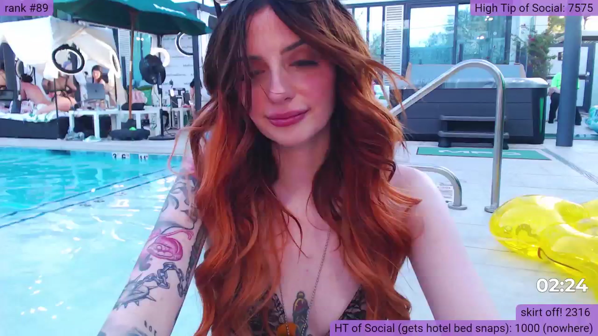 Gallery image thumbnail from BabeAriel's myfreecams stream on, 05/22/2025, 04:45 image 8 of 20