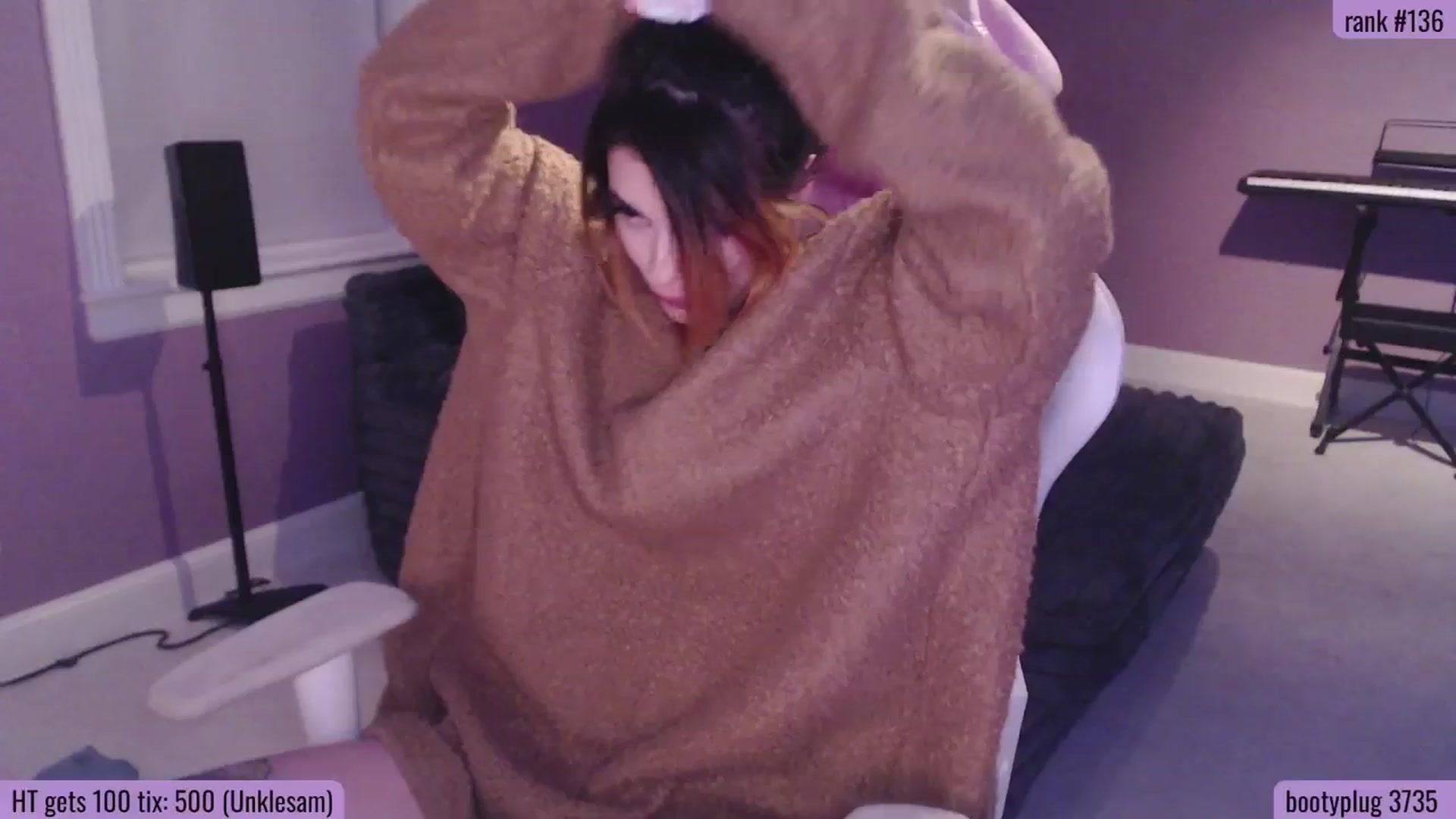 Gallery image thumbnail from BabeAriel's myfreecams stream on, 07/29/2025, 02:55 image 12 of 20