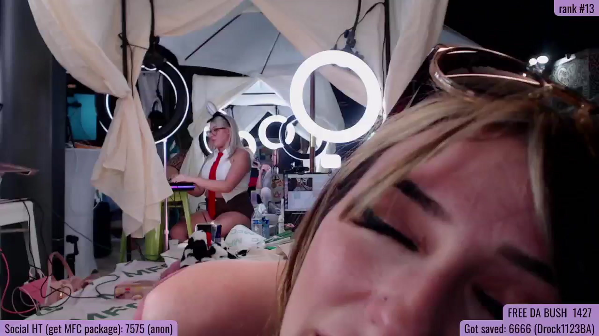 Gallery image thumbnail from BabeAriel's myfreecams stream on, 10/08/2025, 03:31 image 16 of 20