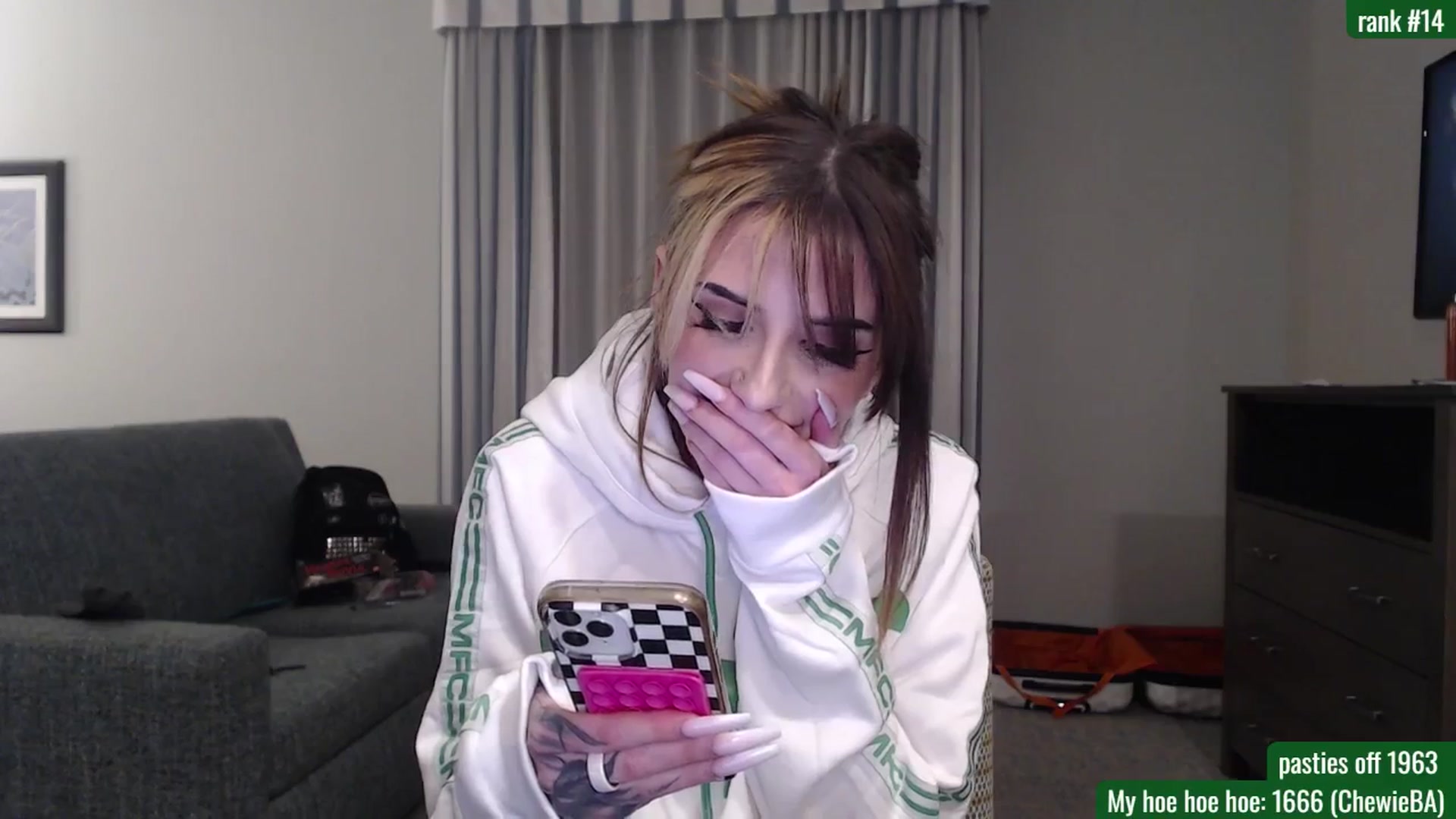 Gallery image thumbnail from BabeAriel's myfreecams stream on, 12/07/2025, 06:38 image 6 of 20