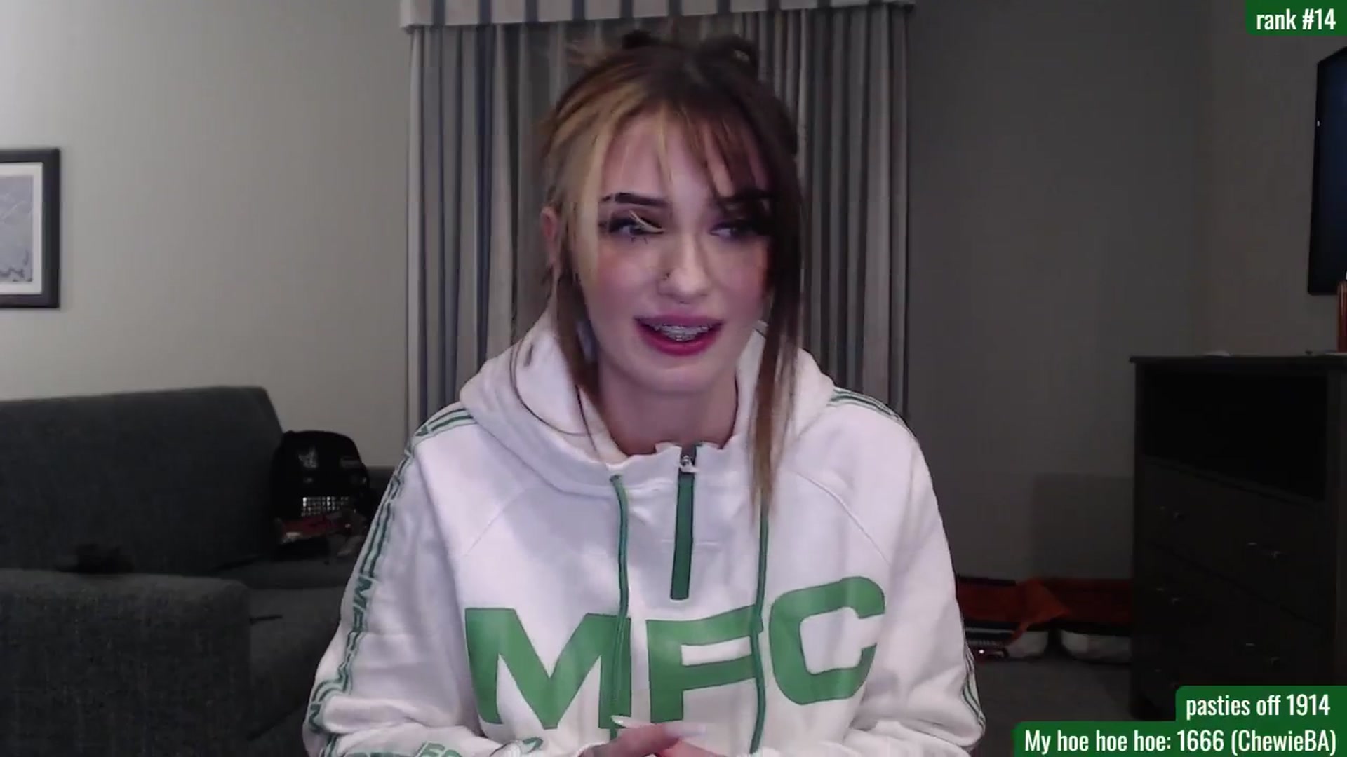 Gallery image thumbnail from BabeAriel's myfreecams stream on, 12/07/2025, 06:38 image 7 of 20