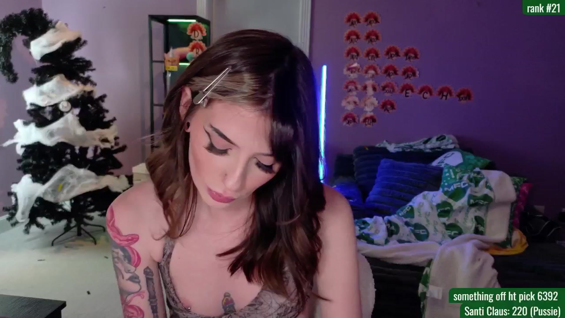Gallery image thumbnail from BabeAriel's myfreecams stream on, 12/11/2025, 03:12 image 5 of 20