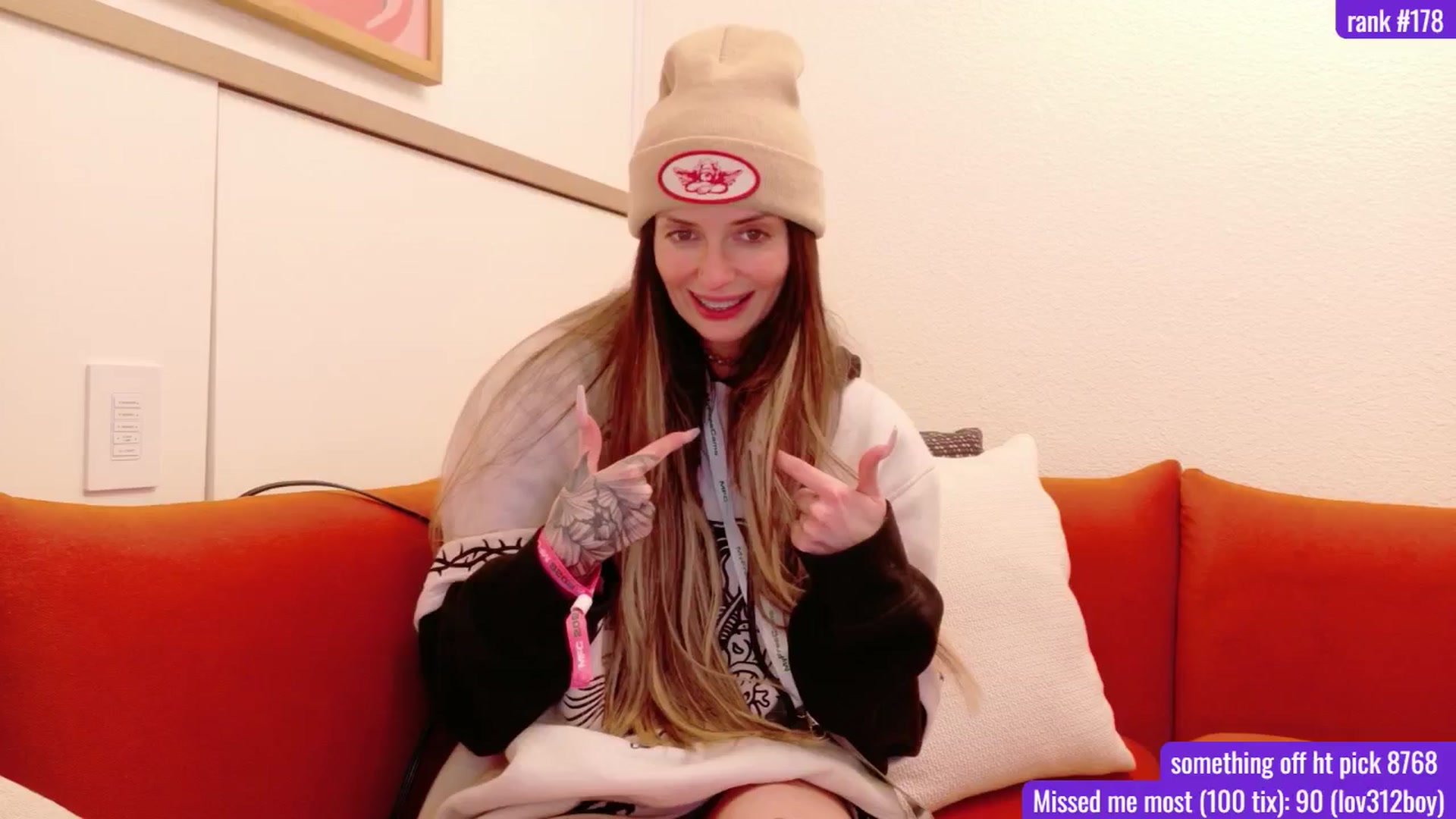 Gallery image thumbnail from BabeAriel's myfreecams stream on, 01/21/2026, 03:54 image 4 of 20