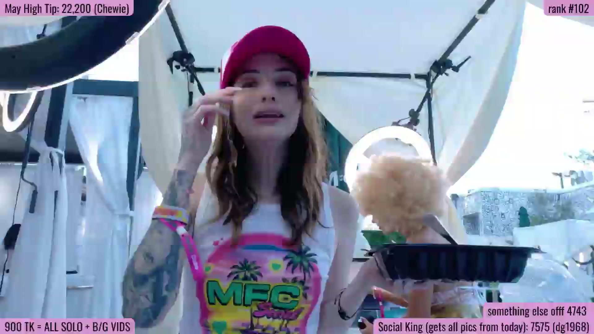 Gallery image thumbnail from BabeAriel's myfreecams stream on, 05/20/2026, 02:42 image 15 of 20