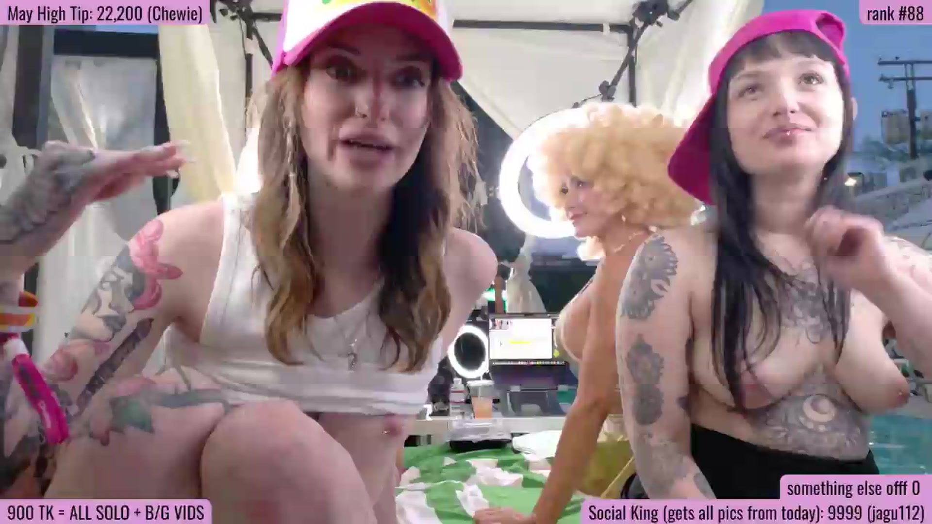 Gallery image thumbnail from BabeAriel's myfreecams stream on, 05/20/2026, 02:52 image 20 of 20