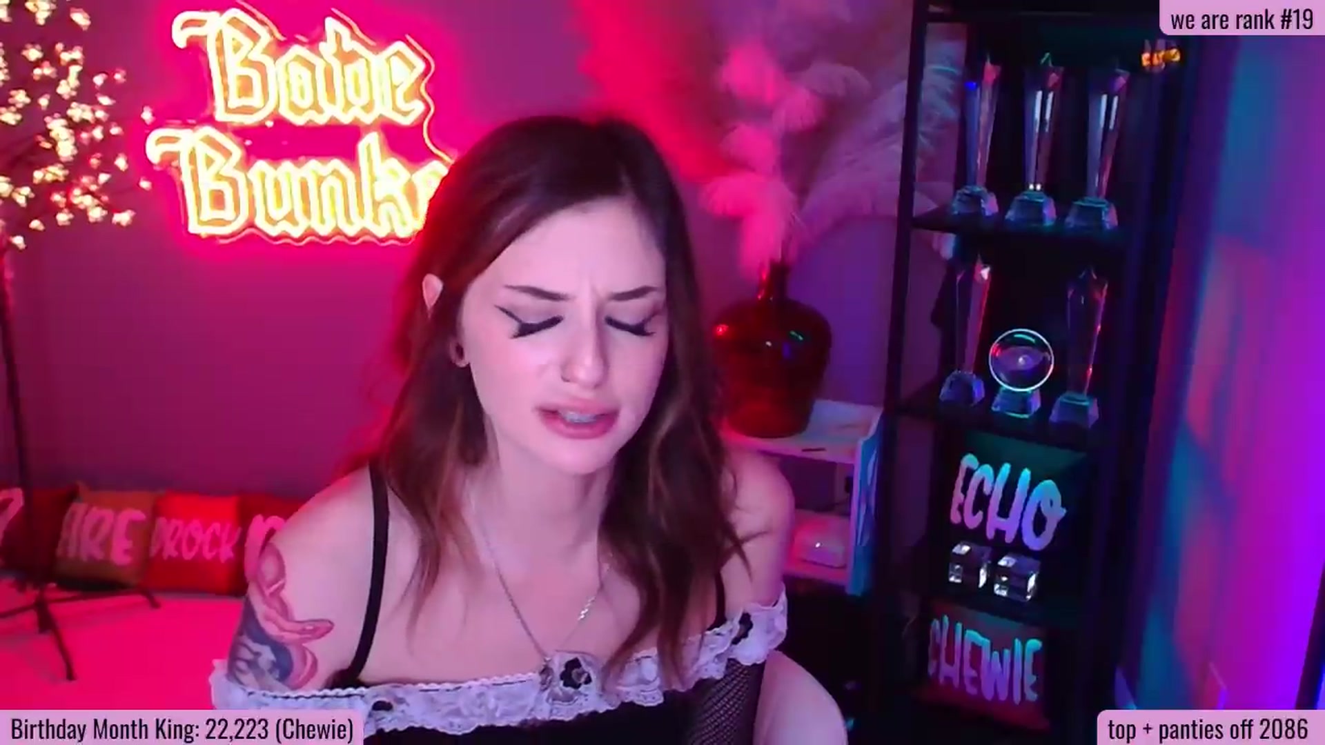 Gallery image thumbnail from BabeAriel's myfreecams stream on, 06/27/2026, 04:14 image 14 of 20