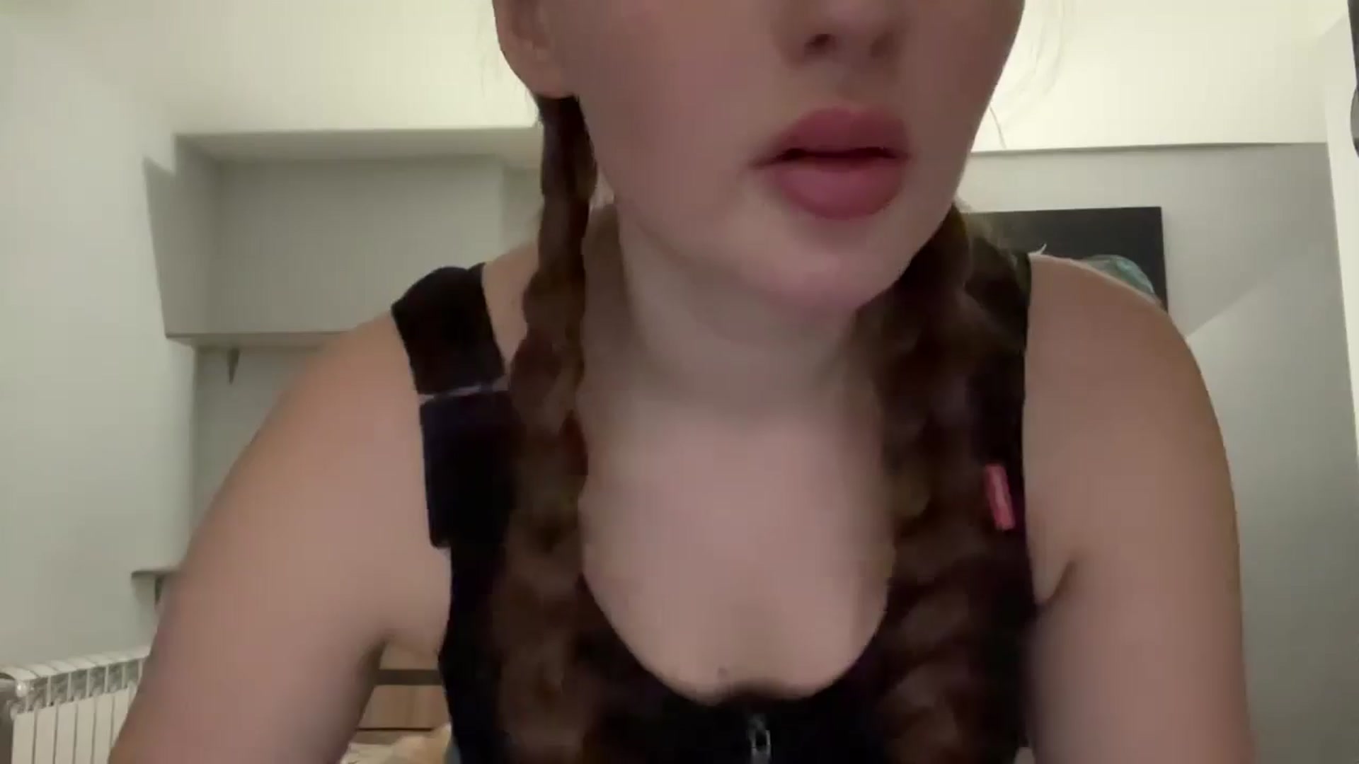 Gallery image thumbnail from BabeRosie's myfreecams stream on, 02/17/2025, 23:30 image 11 of 20