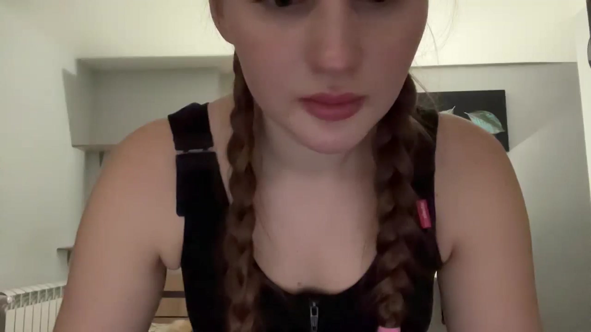 Gallery image thumbnail from BabeRosie's myfreecams stream on, 02/17/2025, 23:30 image 12 of 20