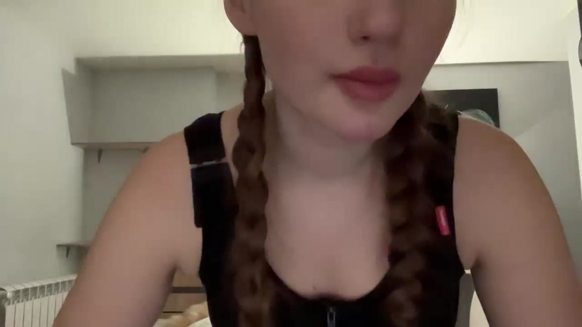 Gallery image thumbnail from BabeRosie's myfreecams stream on, 02/17/2025, 23:30 image 4 of 20