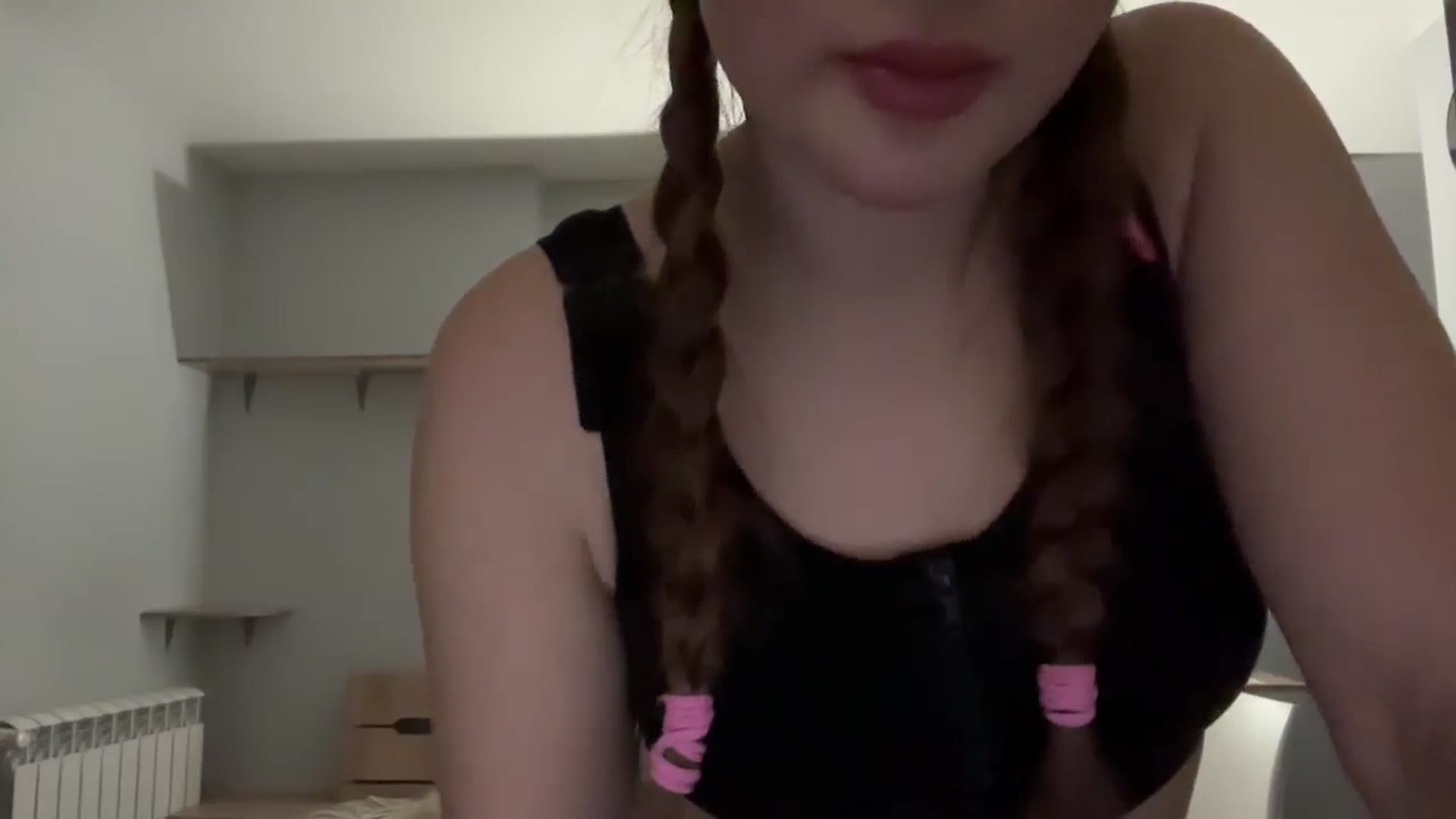 Gallery image thumbnail from BabeRosie's myfreecams stream on, 02/17/2025, 23:30 image 16 of 20