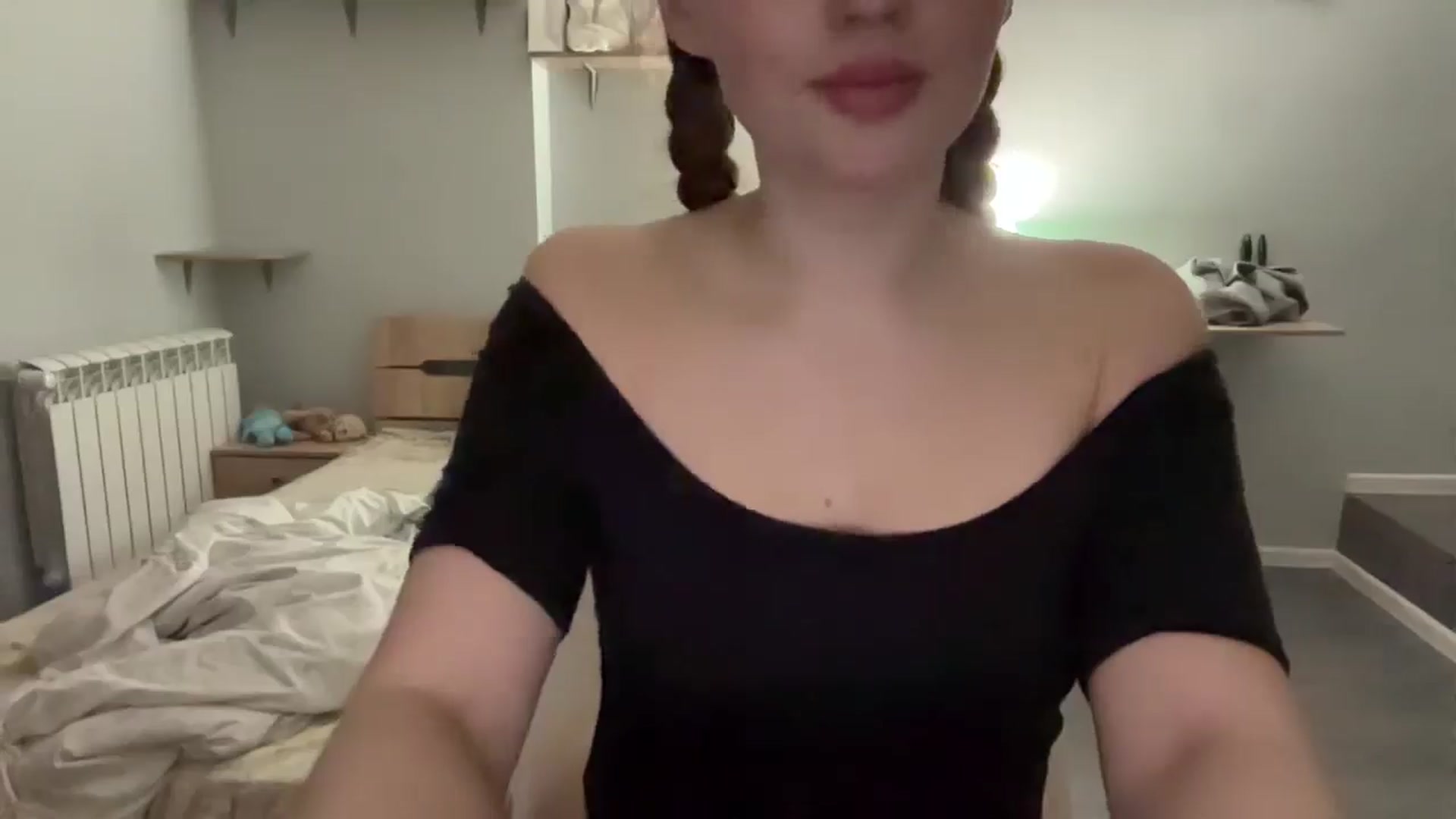 Gallery image thumbnail from BabeRosie's myfreecams stream on, 02/18/2025, 22:30 image 15 of 20