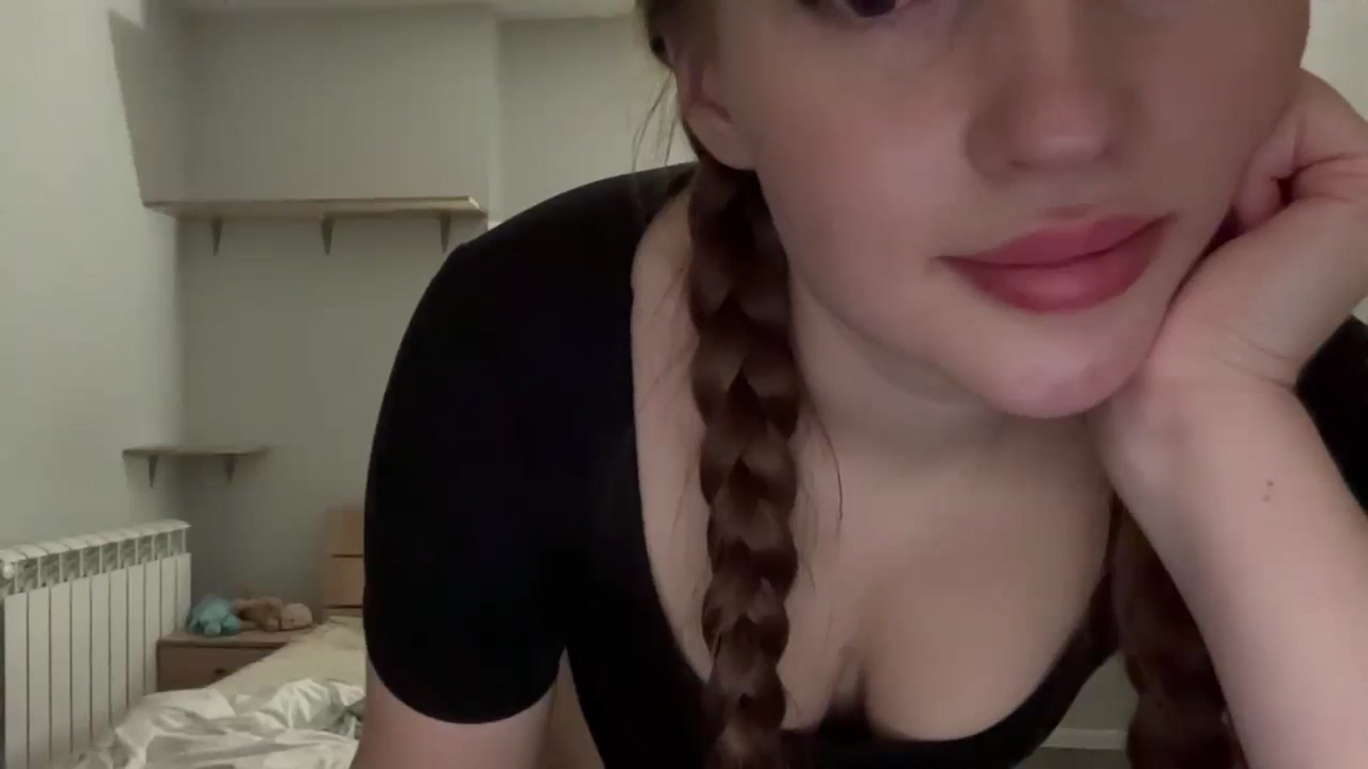 Gallery image thumbnail from BabeRosie's myfreecams stream on, 02/18/2025, 22:30 image 2 of 20