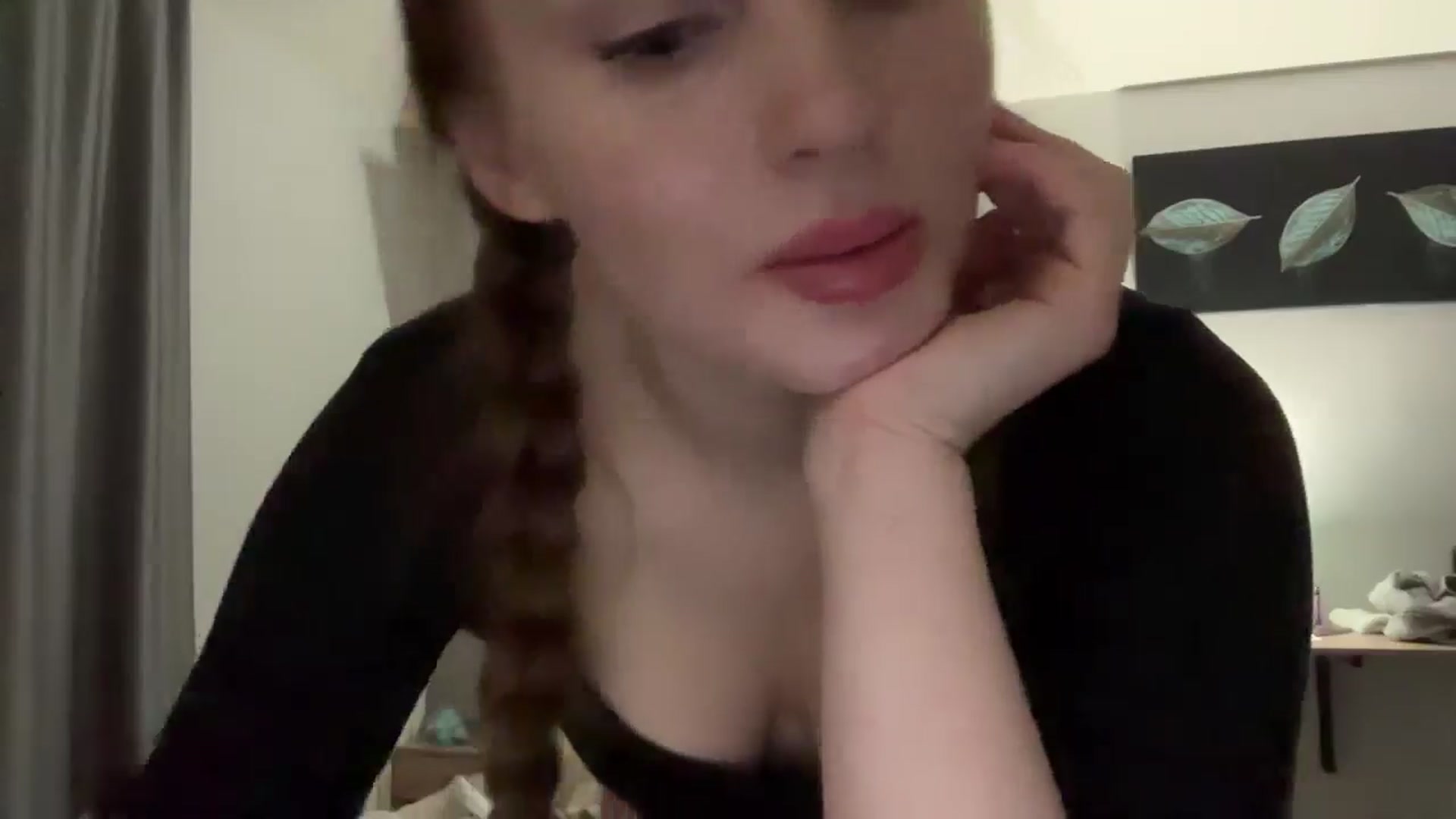 Gallery image thumbnail from BabeRosie's myfreecams stream on, 02/19/2025, 01:19 image 10 of 20