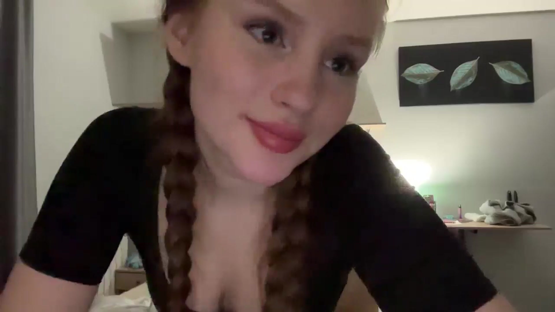 Gallery image thumbnail from BabeRosie's myfreecams stream on, 02/19/2025, 02:28 image 2 of 20