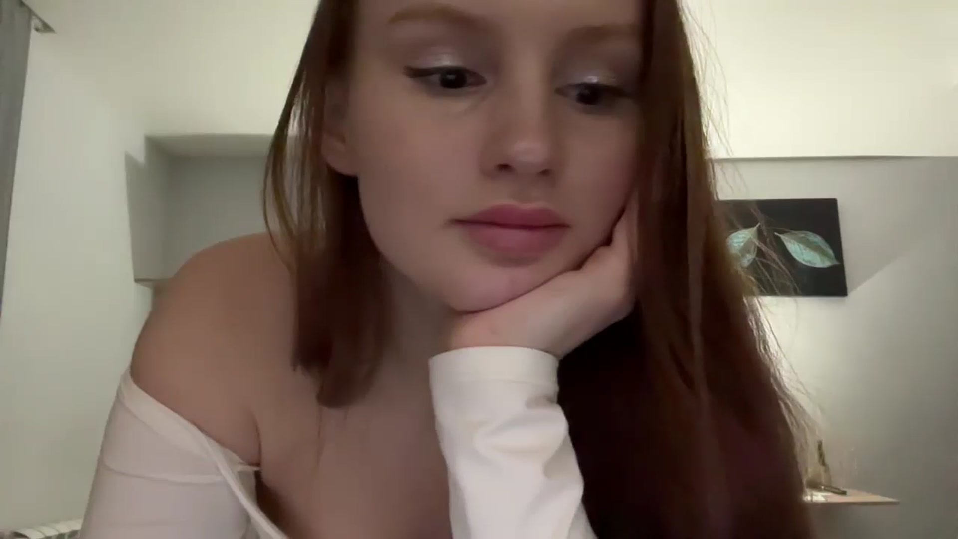 Gallery image thumbnail from BabeRosie's myfreecams stream on, 02/20/2025, 01:38 image 13 of 20
