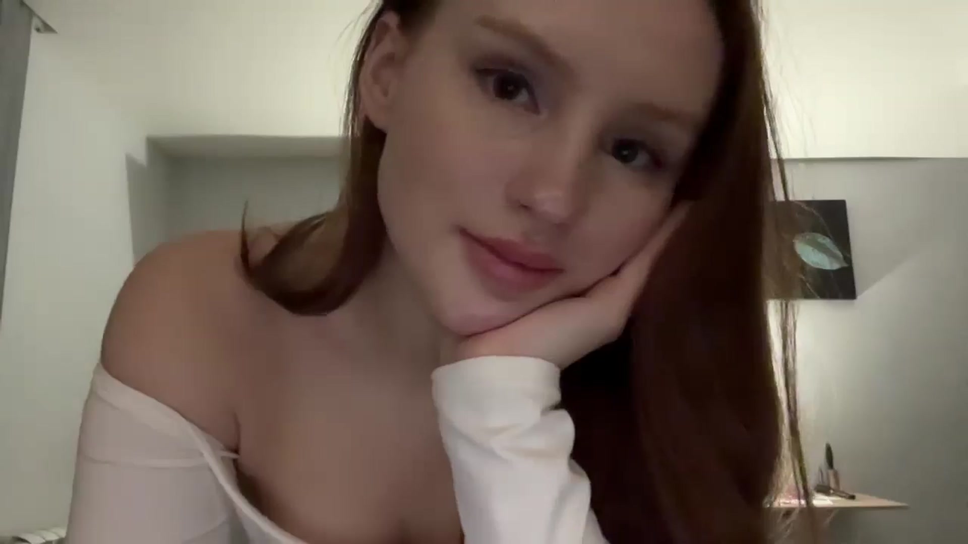 Gallery image thumbnail from BabeRosie's myfreecams stream on, 02/20/2025, 01:38 image 17 of 20