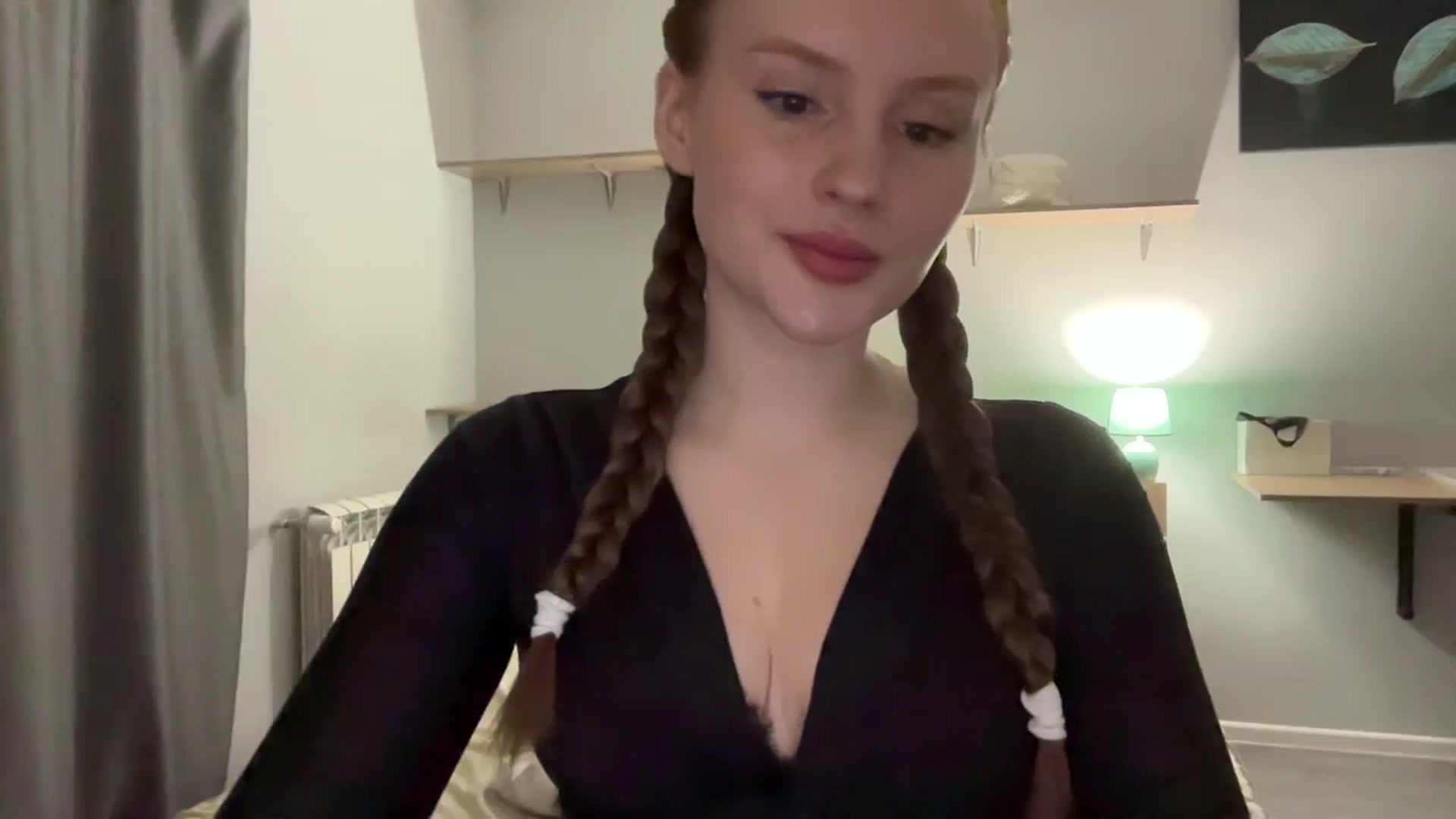 Gallery image thumbnail from BabeRosie's myfreecams stream on, 02/22/2025, 18:07 image 5 of 20