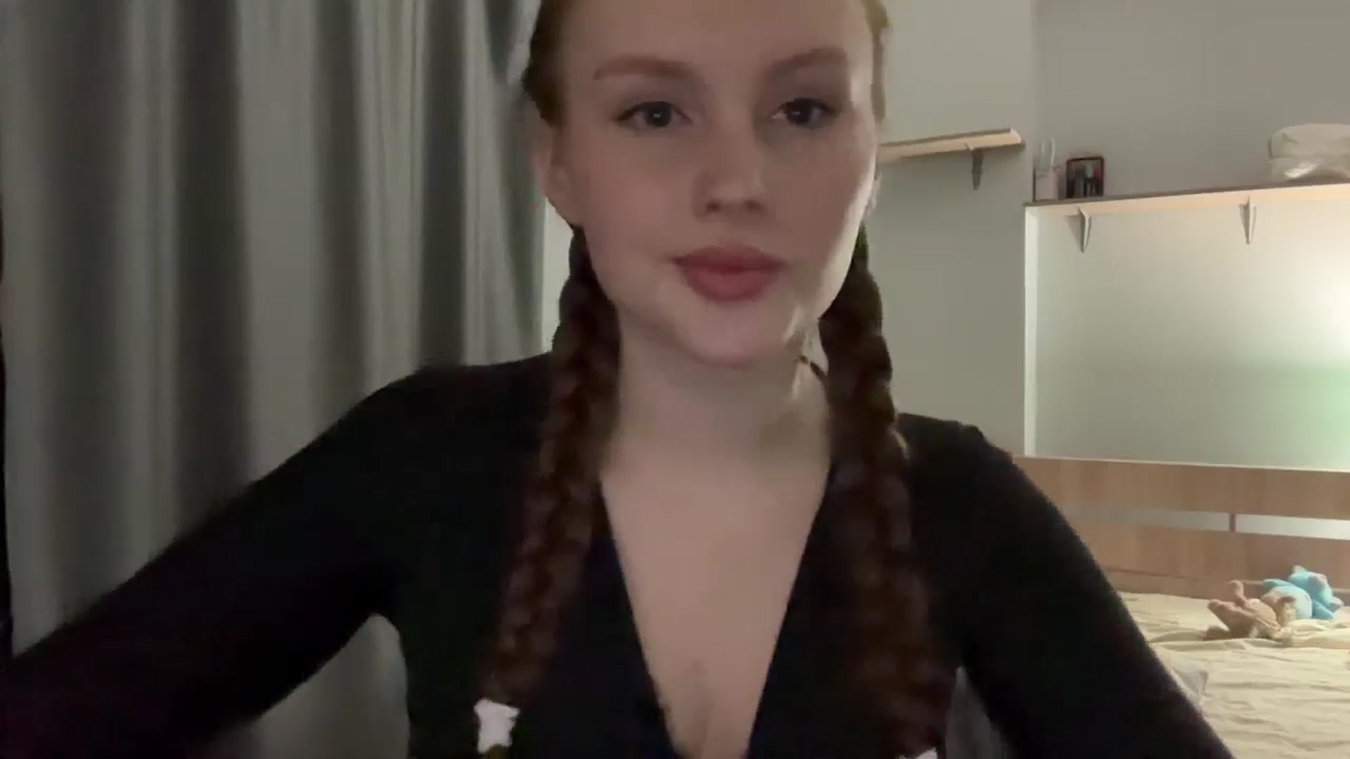 Gallery image thumbnail from BabeRosie's myfreecams stream on, 02/22/2025, 19:15 image 5 of 20