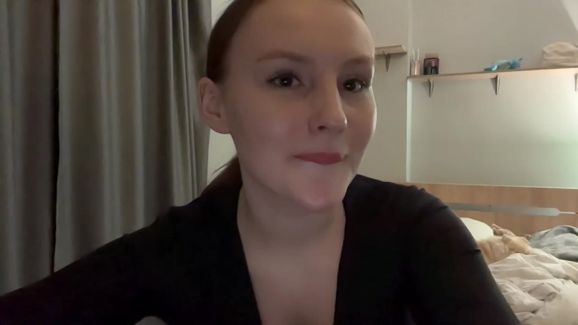 Gallery image thumbnail from BabeRosie's myfreecams stream on, 02/25/2025, 19:45 image 12 of 20