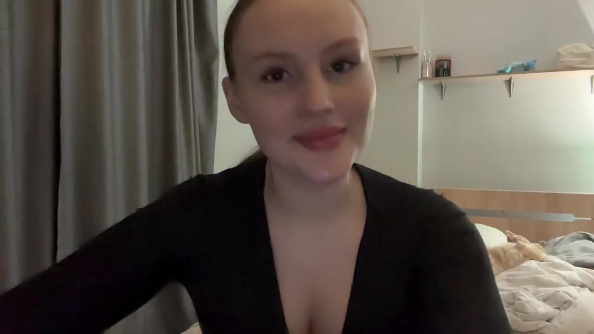 Gallery image thumbnail from BabeRosie's myfreecams stream on, 02/25/2025, 19:45 image 13 of 20