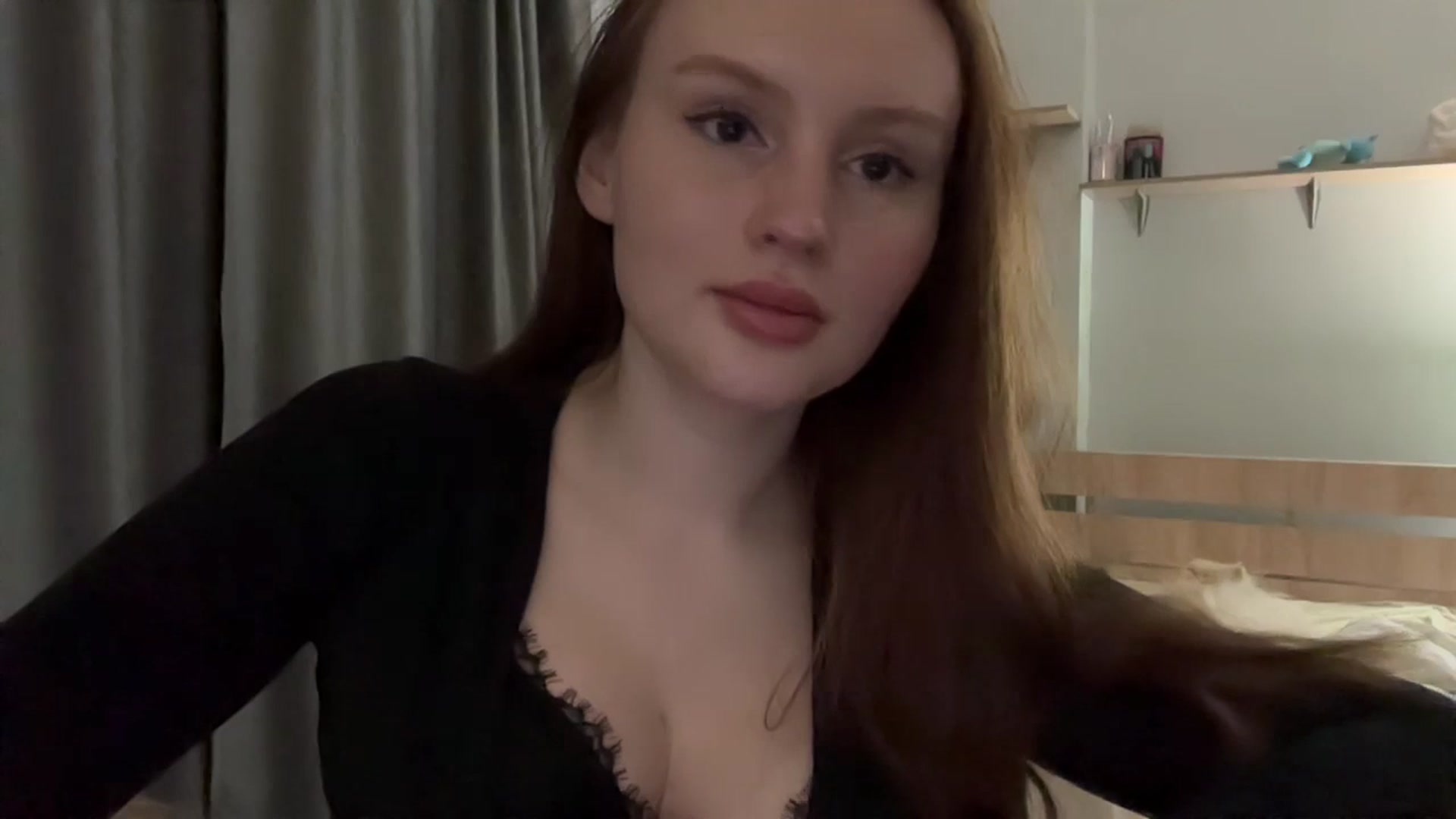 Gallery image thumbnail from BabeRosie's myfreecams stream on, 02/26/2025, 02:10 image 17 of 20