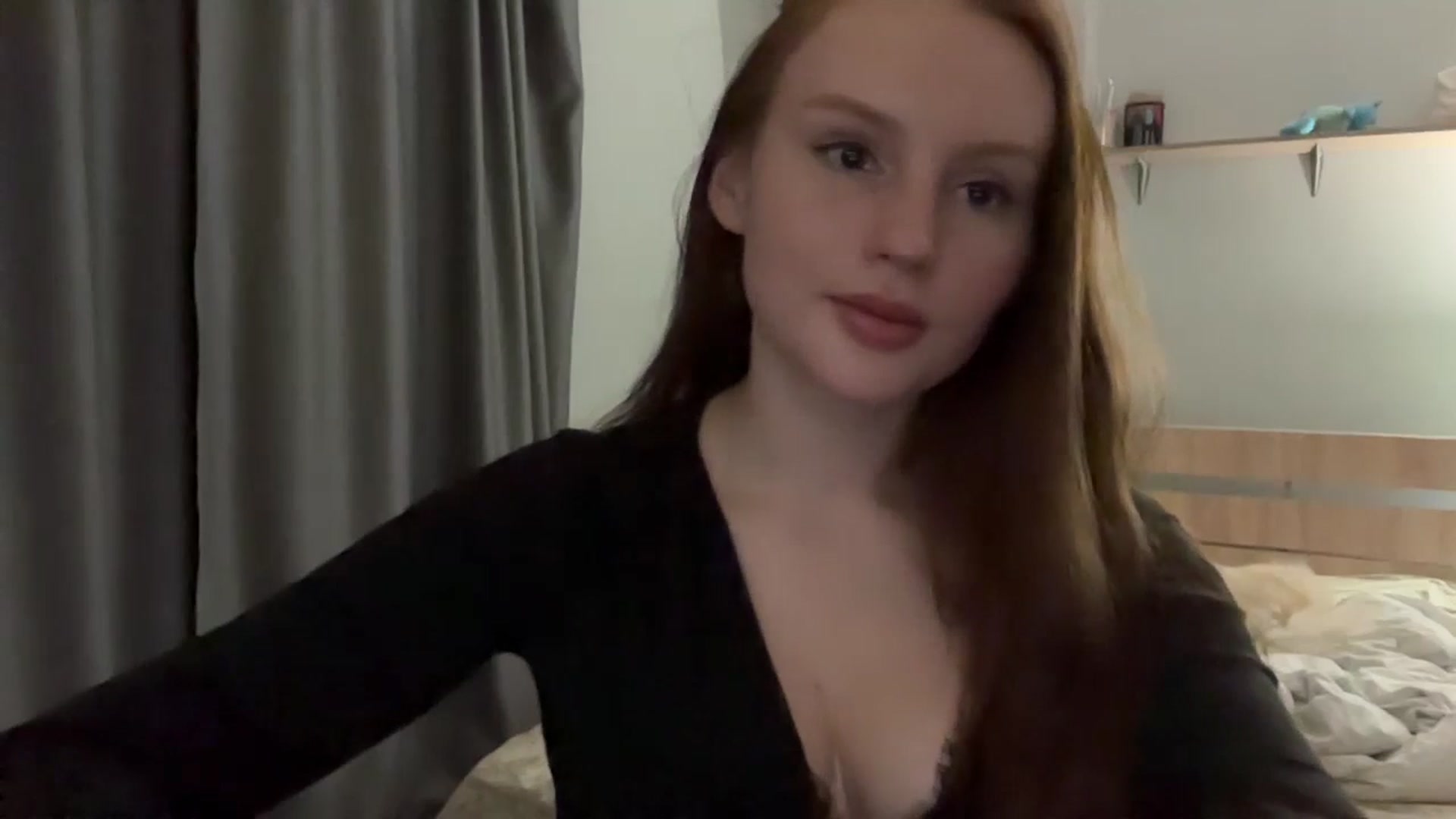 Gallery image thumbnail from BabeRosie's myfreecams stream on, 02/26/2025, 02:10 image 9 of 20